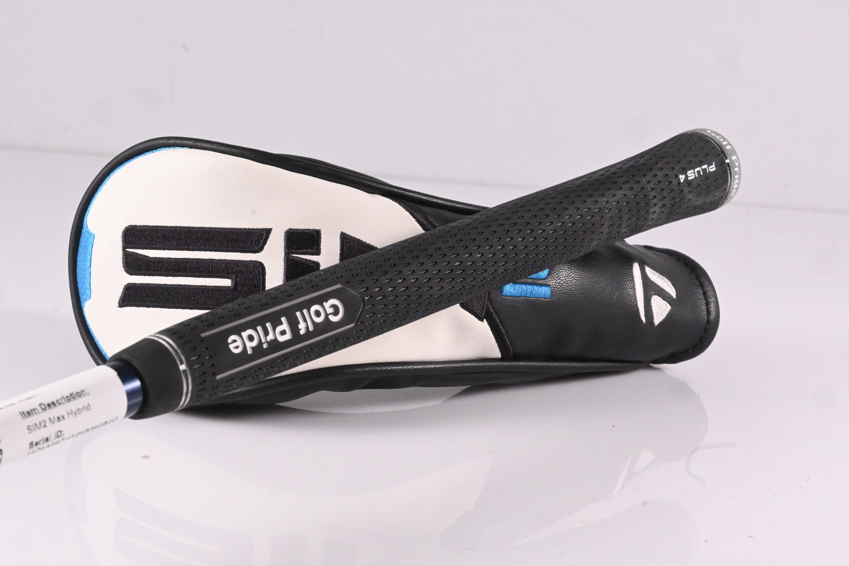 Taylormade SIM2 Max #3 Hybrid / 19 Degree / Stiff Flex Fujikura Ventus Blue 7