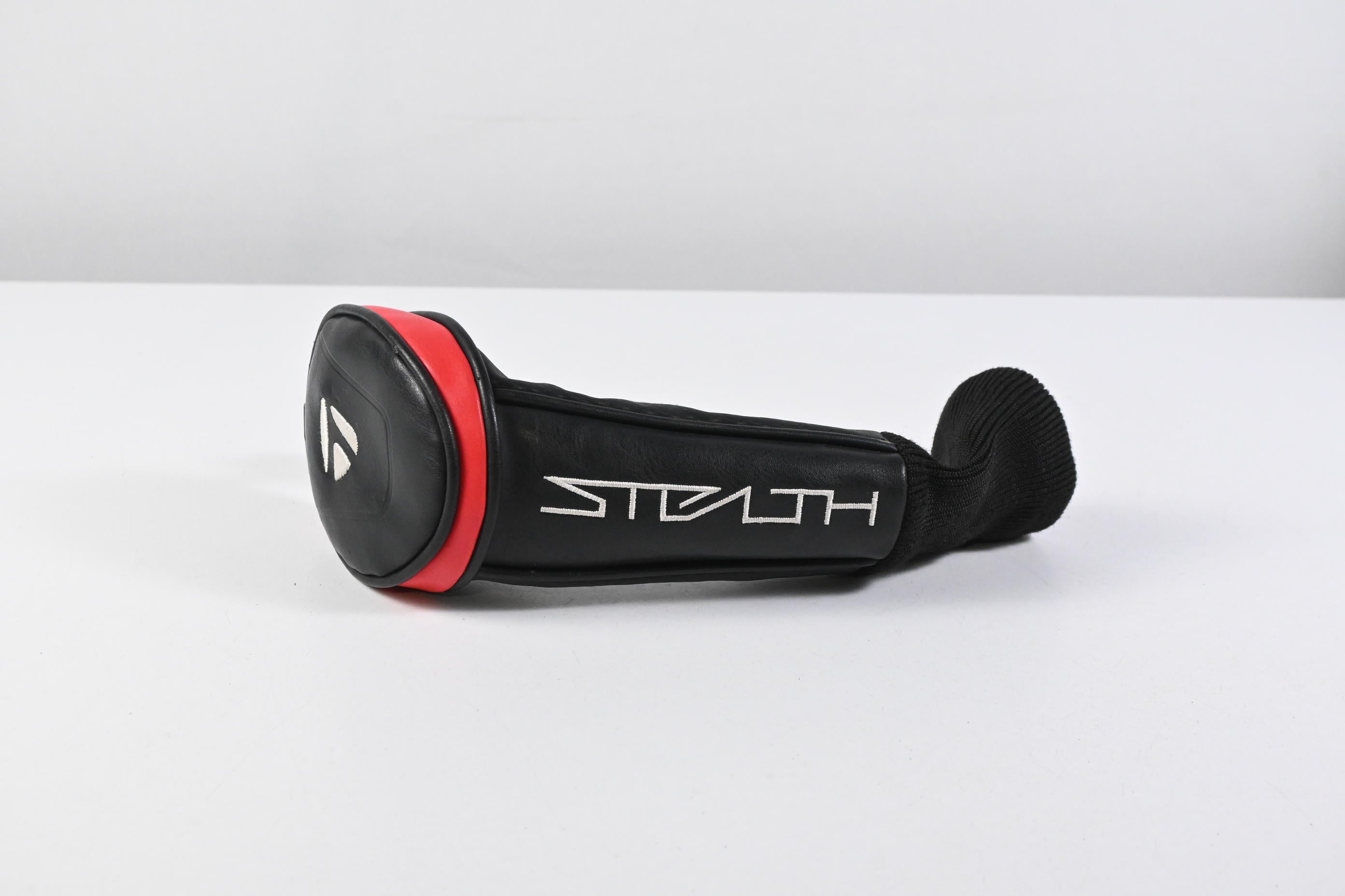 Left Hand Taylormade Stealth #4 Hybrid / 22 Degree / Regular Flex Ventus Red 6