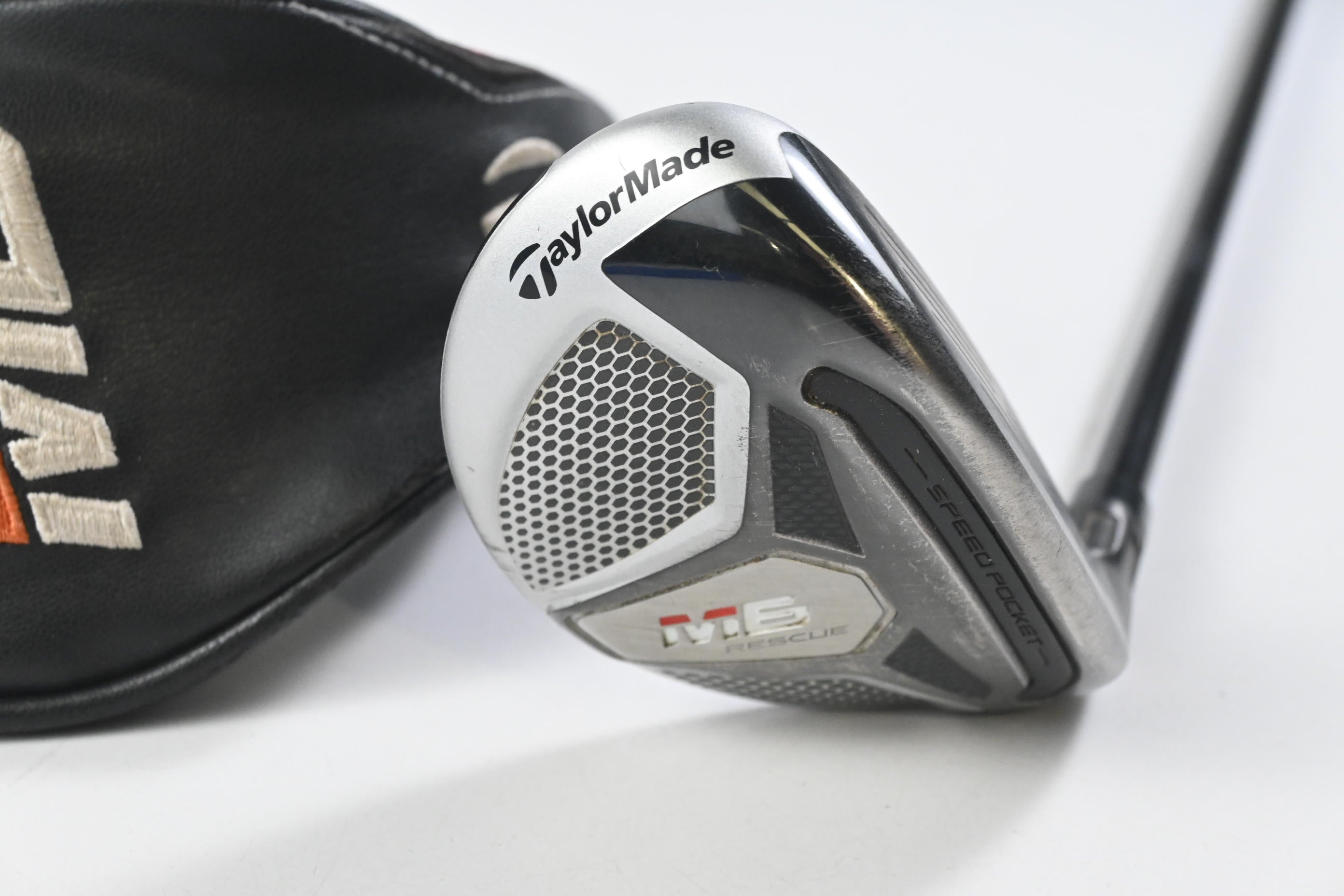 Taylormade M6 #3 Hybrid / 19 degree / Stiff Flex Fujikura Atmos Orange 7 Shaft
