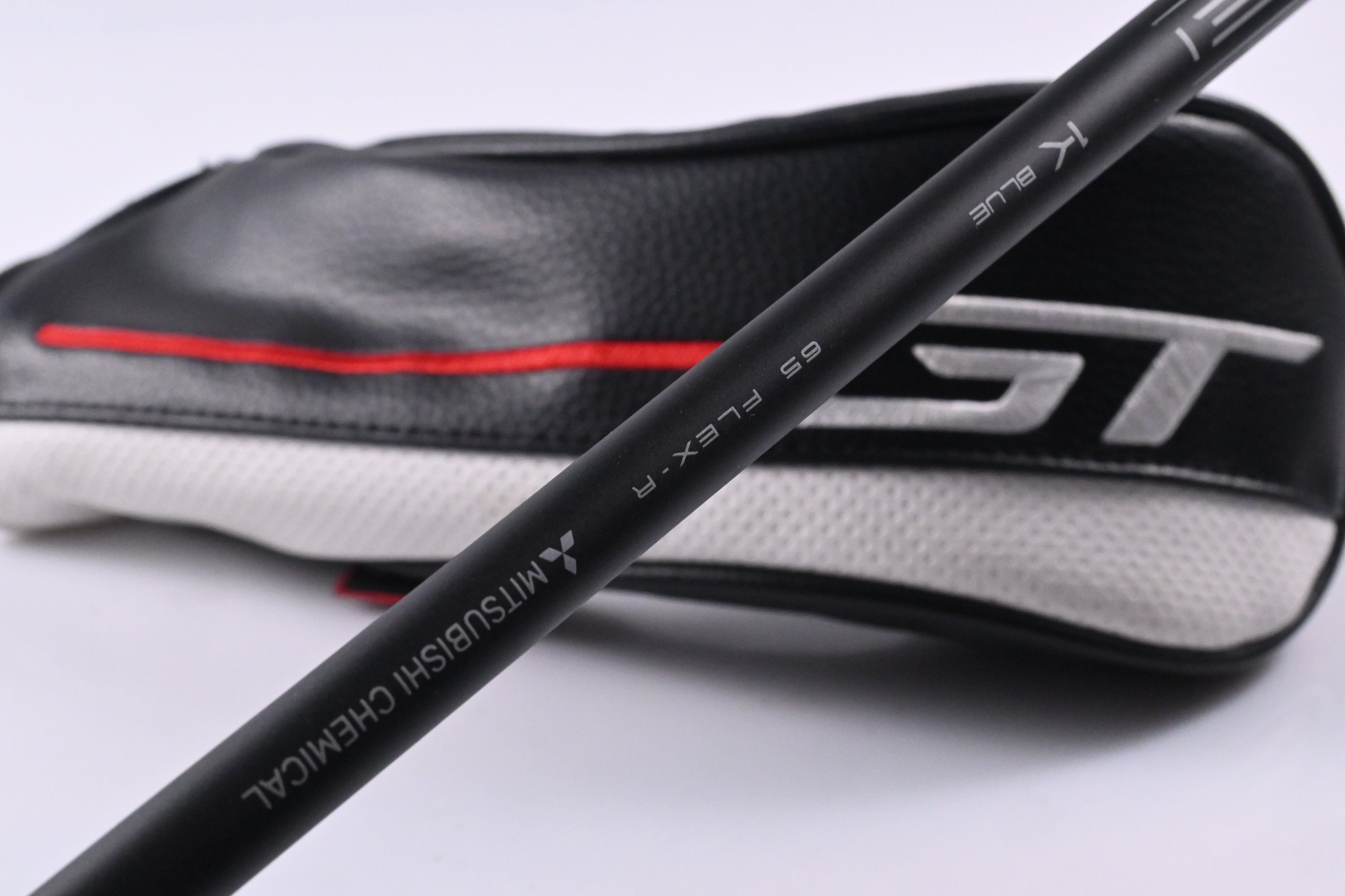 Titleist GT2 #5 Wood / 18 Degree / Regular Flex Tensei 1K Blue 65 Shaft