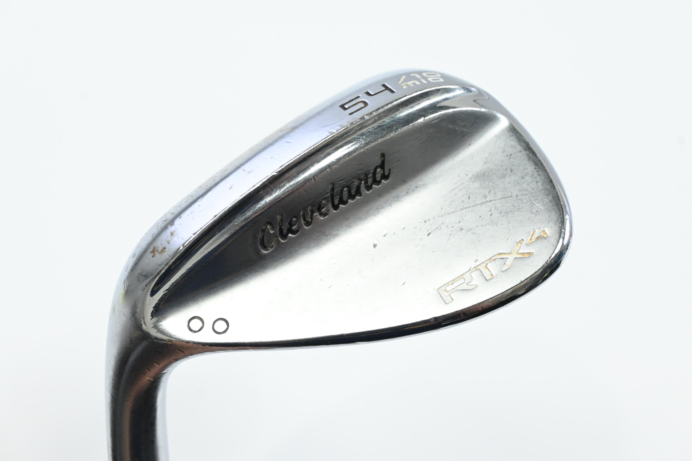 Left Hand Cleveland RTX-4 Sand Wedge / 54 Degree / Stiff Flex Dynamic Gold S400