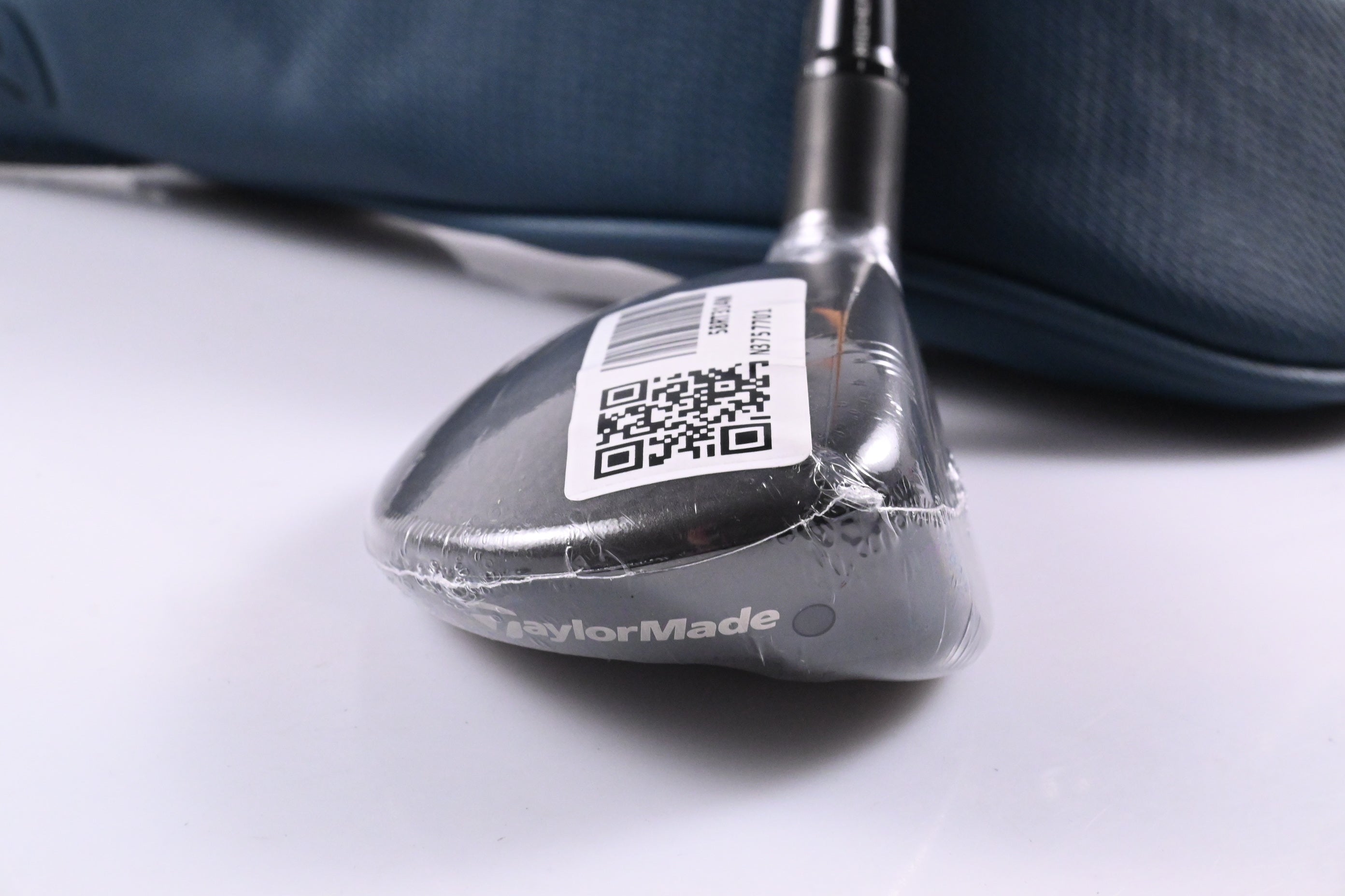 Taylormade Qi4D #4 Hybrid / 22 Degree / Stiff Flex Proforce V2 85 Shaft