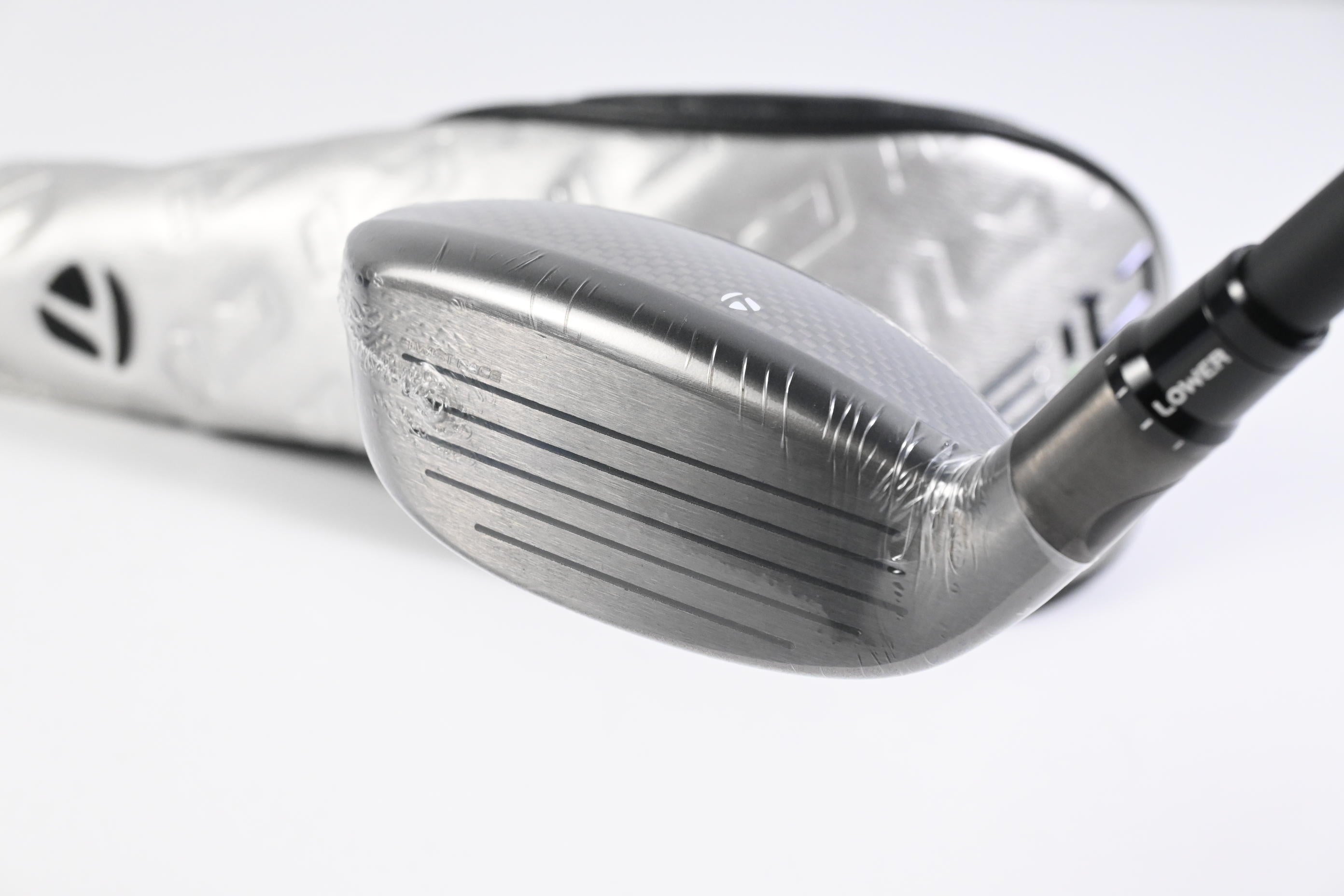 Taylormade Qi35 #3 Hybrid / 19 Degree / Stiff Flex Fujikura Ventus Blue 7 Shaft