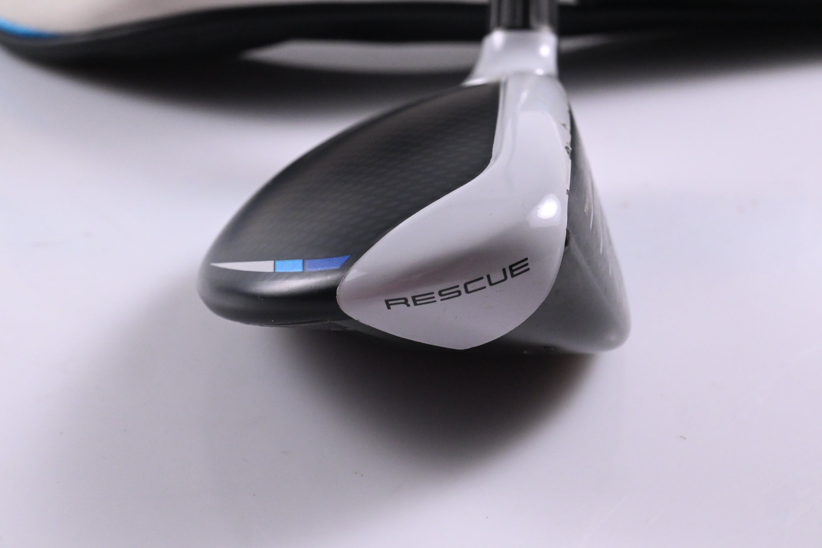 Taylormade SIM2 Max #3 Hybrid / 19 Degree / Regular Flex Fujikura Ventus Blue 6