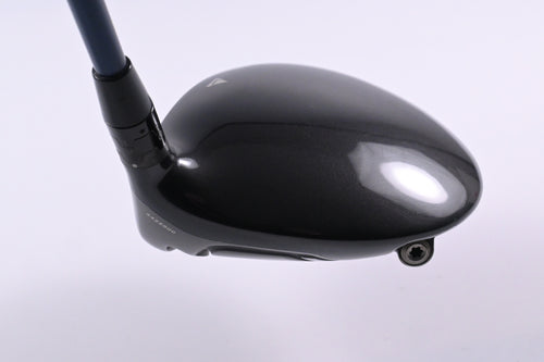 Titleist 917 D2 Driver / 10.5 Degree / Stiff Flex Fujikura Speeder Pro 64 Shaft