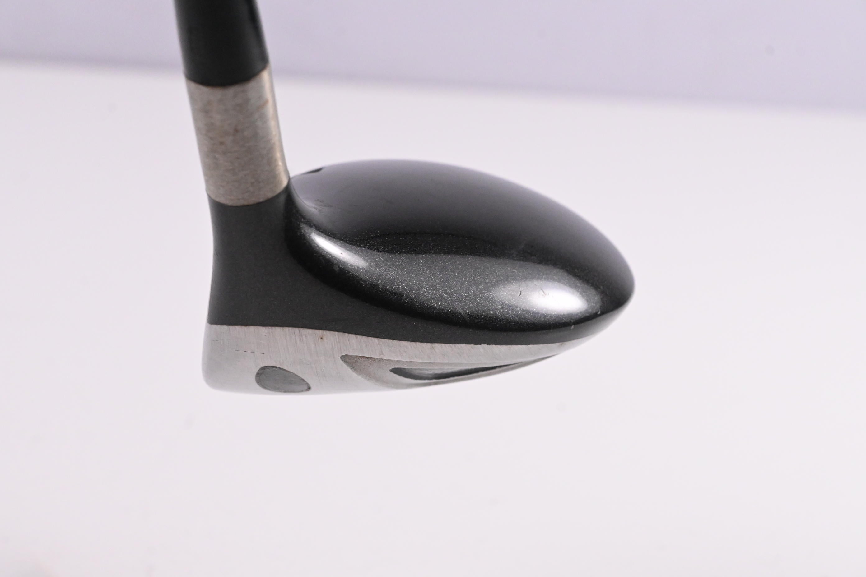 Titleist 980 F #5 Wood / 17 Degree / Regular Flex Steel Shaft