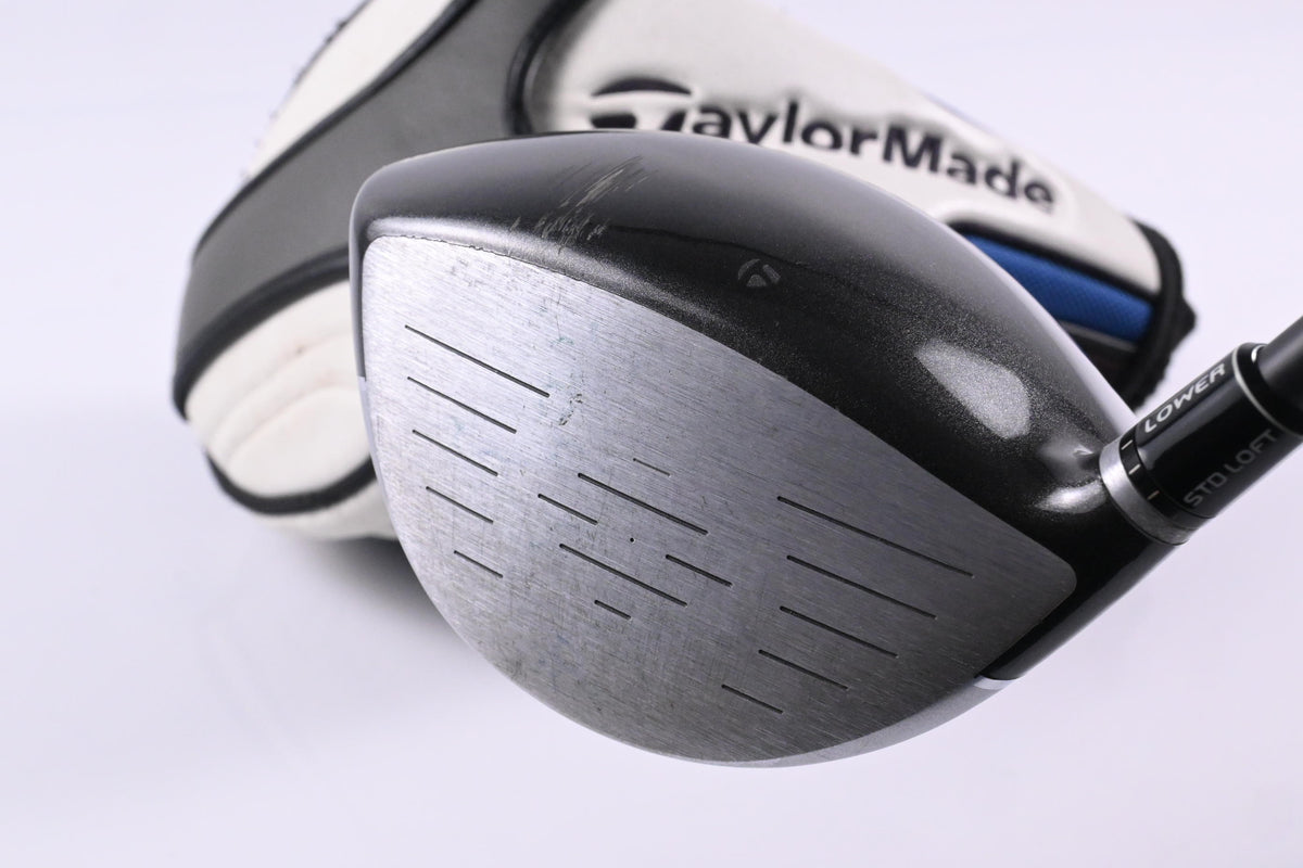 Taylormade SLDR Driver / 10.5 Degree / Regular Flex Fujikura Speeder57 Shaft
