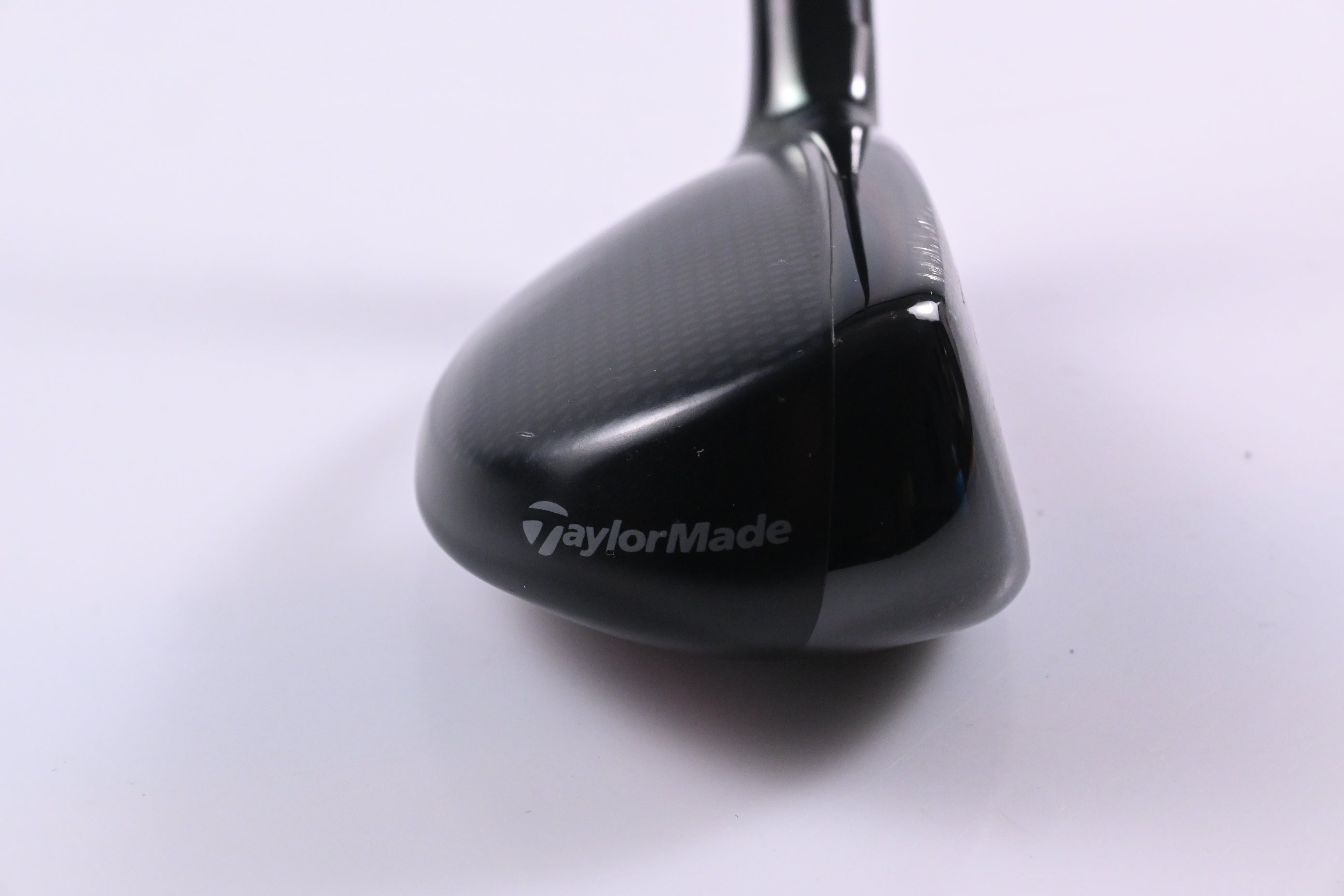 Taylormade Stealth Plus #2 Hybrid / 17 Degree / Stiff Flex HZRDUS RDX Smoke Red