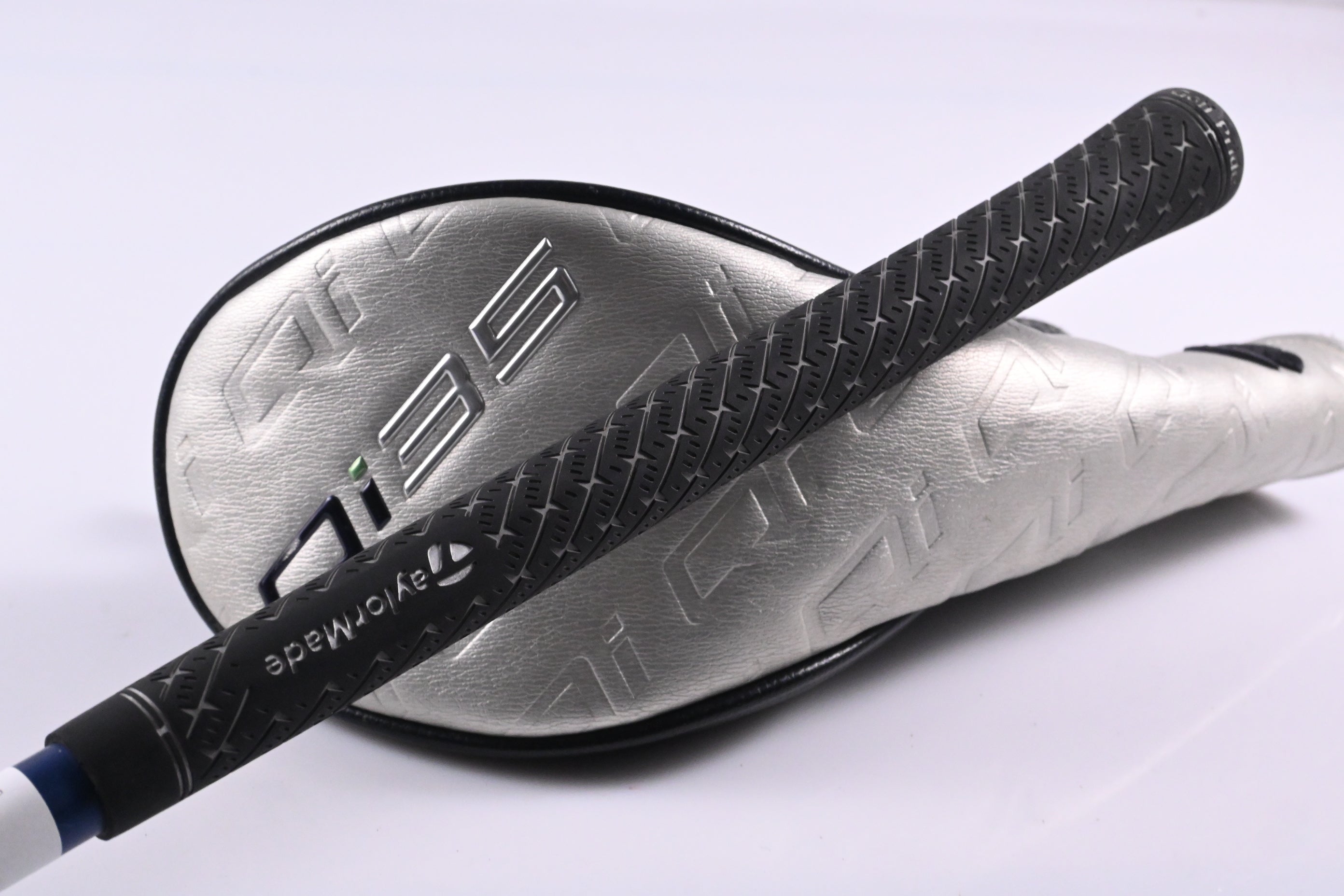 Taylormade Qi35 #5 Wood / 18 Degree / Regular Flex Fujikura Ventus Blue 5 Shaft