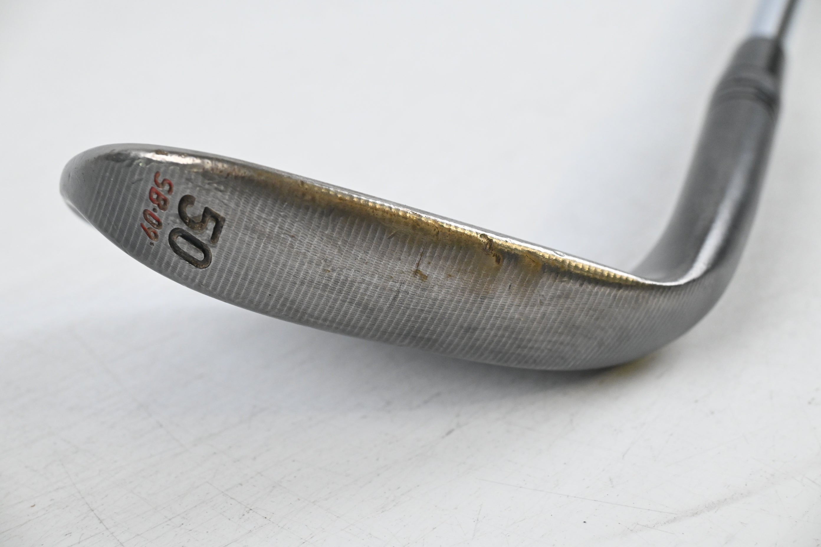 Taylormade Milled Grind 2 Black Gap Wedge / 50 Degree / Wedge Flex Dynamic Gold