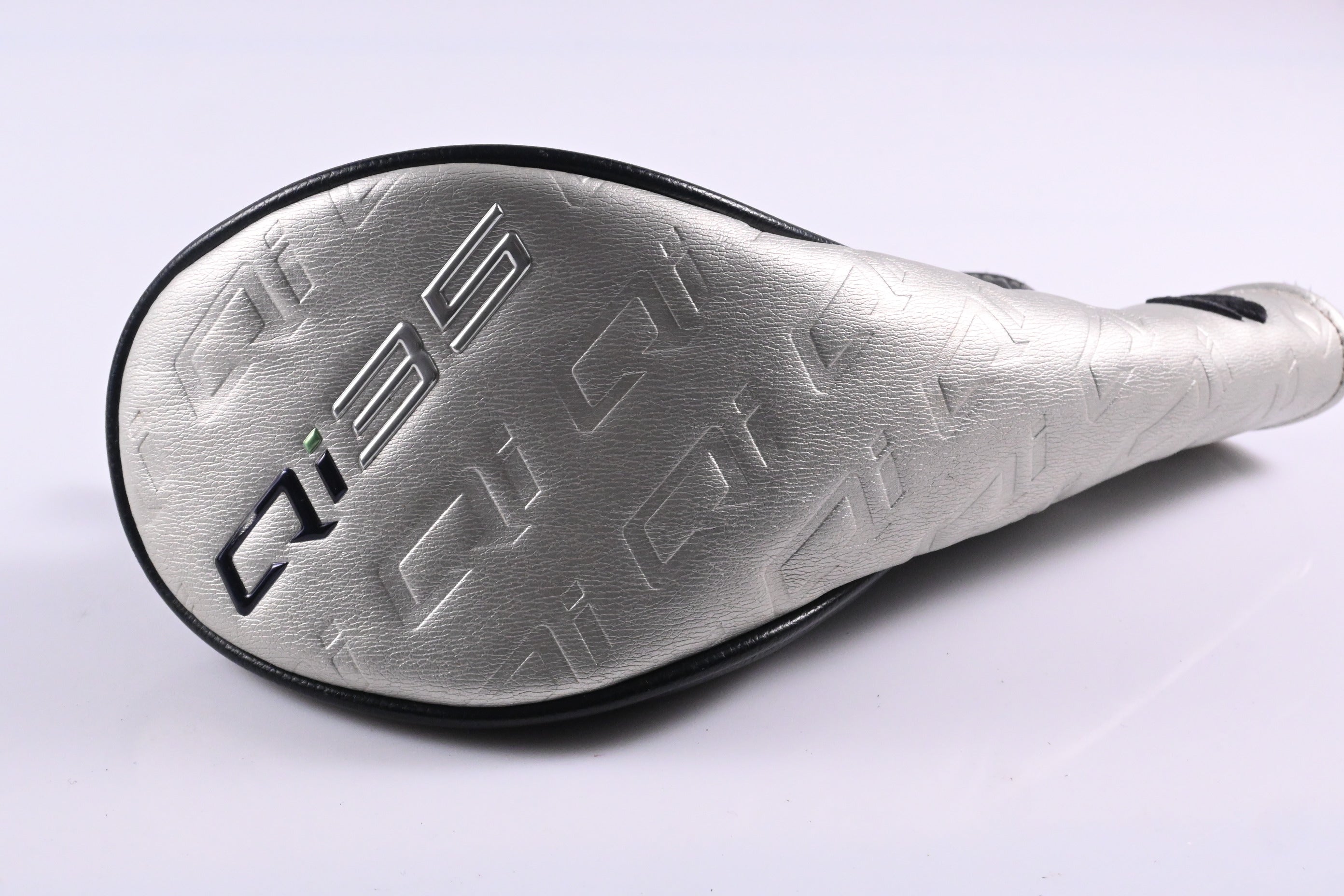 Taylormade Qi35 #5 Wood / 18 Degree / Regular Flex Fujikura Ventus Blue 5 Shaft