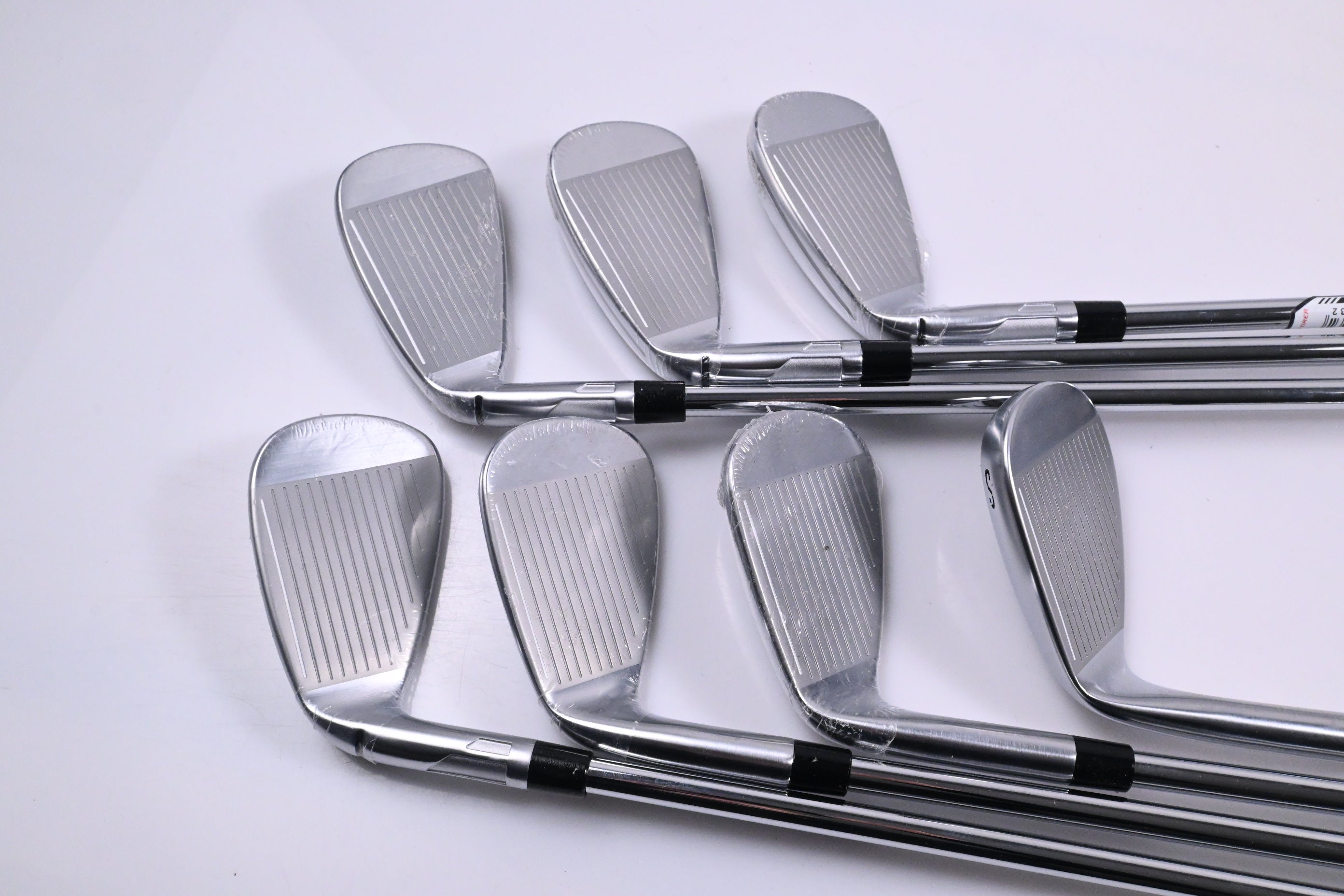 Taylormade Qi Max HL Irons / 5-PW+SW / Regular Flex KBS MAX MT 85 Shafts