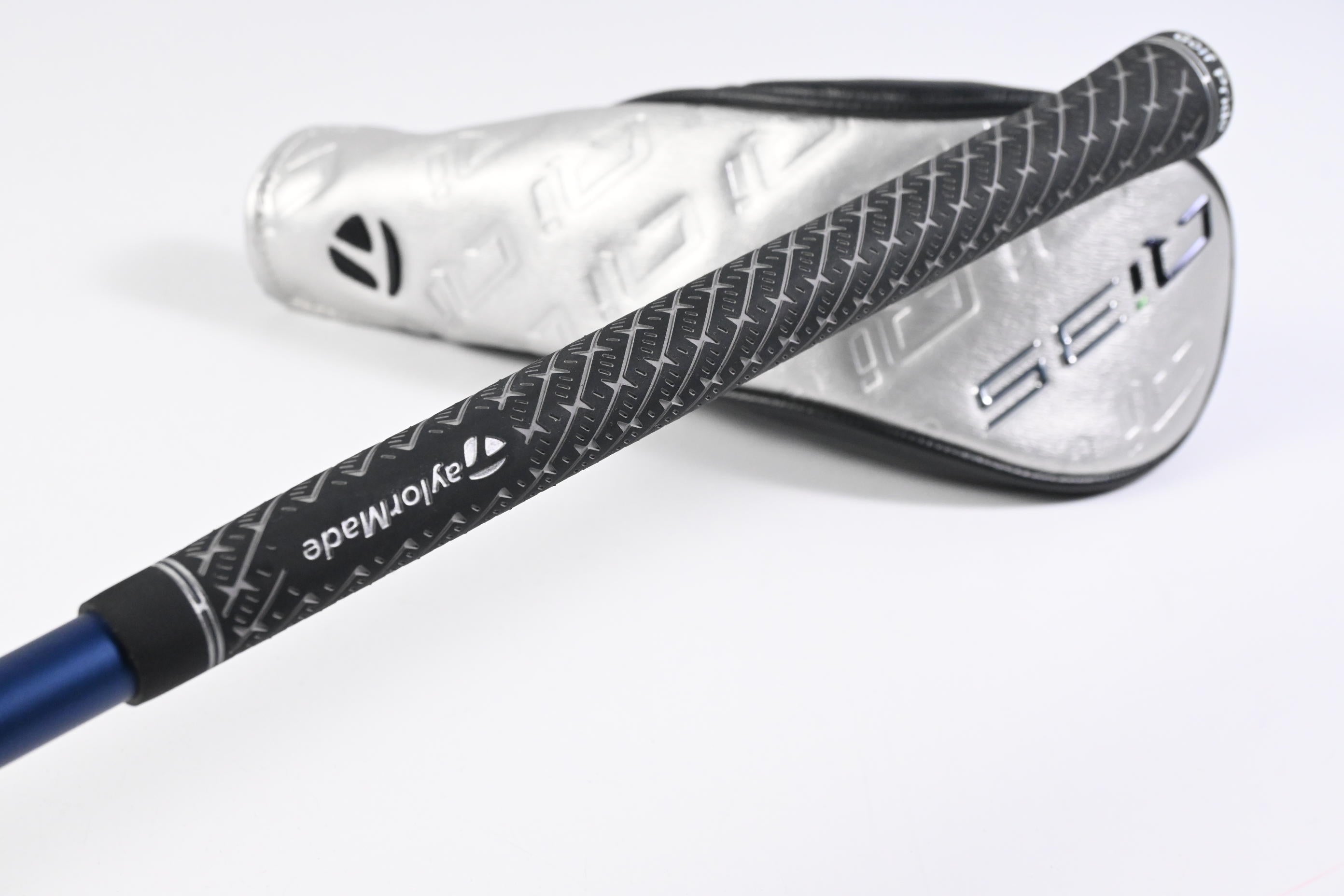 Taylormade Qi35 #3 Hybrid / 19 Degree / Stiff Flex Fujikura Ventus Blue 7 Shaft