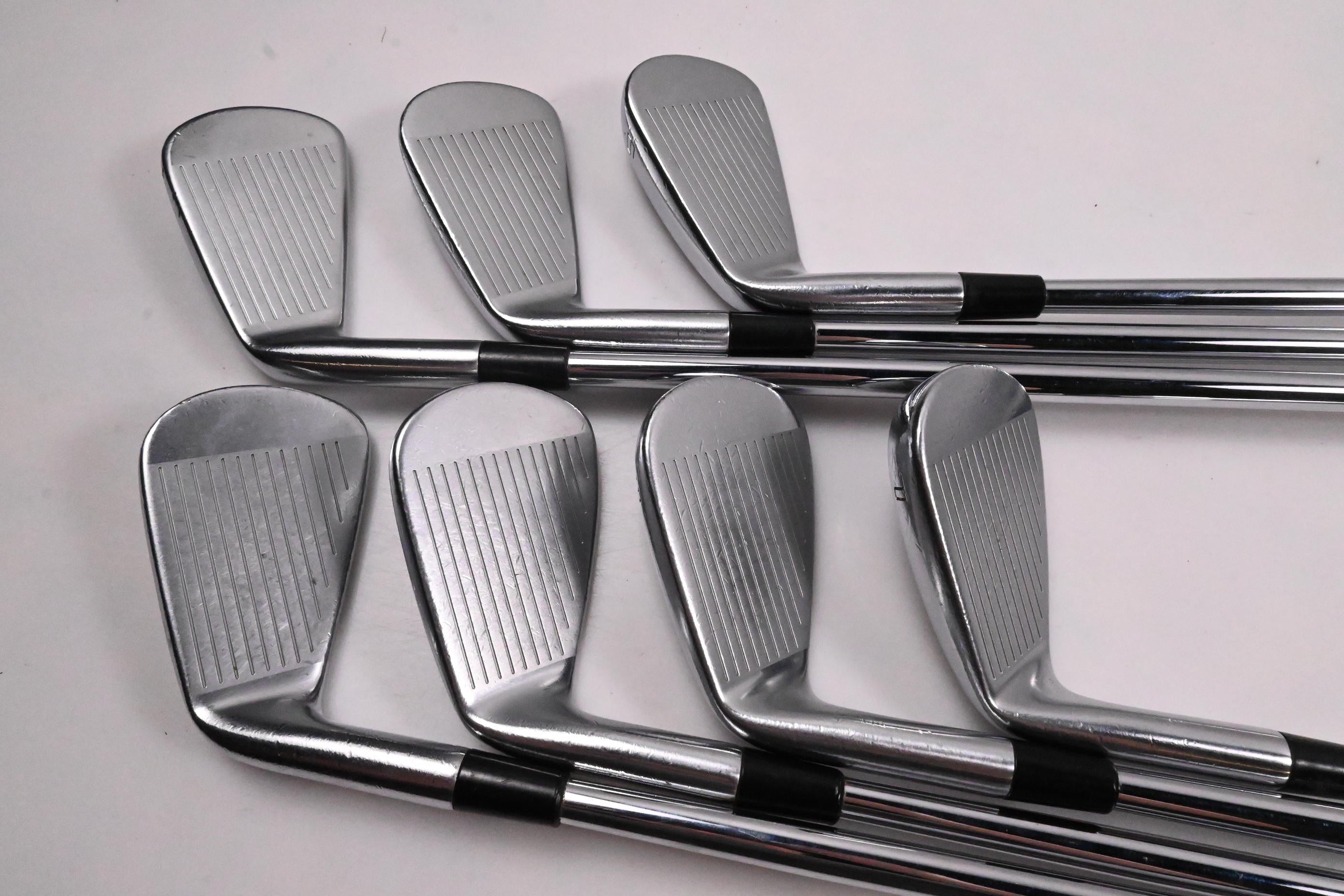 Taylormade P760 Irons / 4-PW / Regular Flex Dynamic Gold 105 R300 Shafts