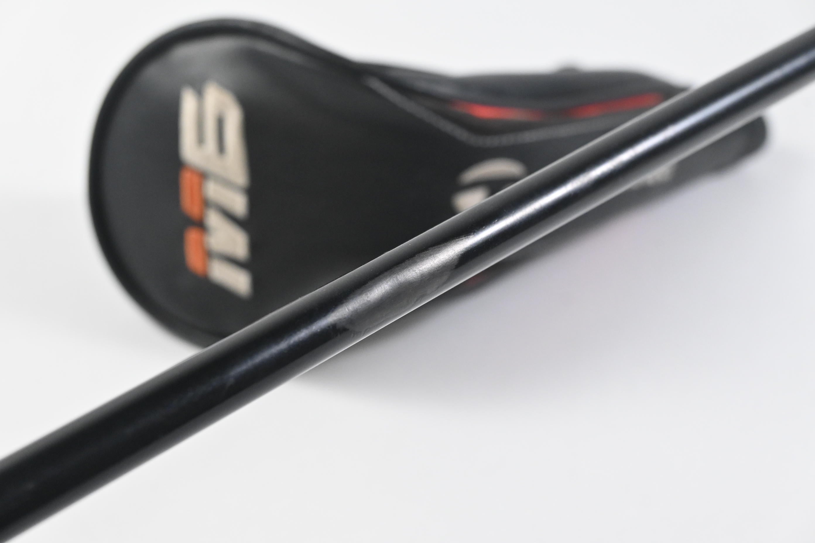 Taylormade M6 #3 Hybrid / 19 degree / Stiff Flex Fujikura Atmos Orange 7 Shaft