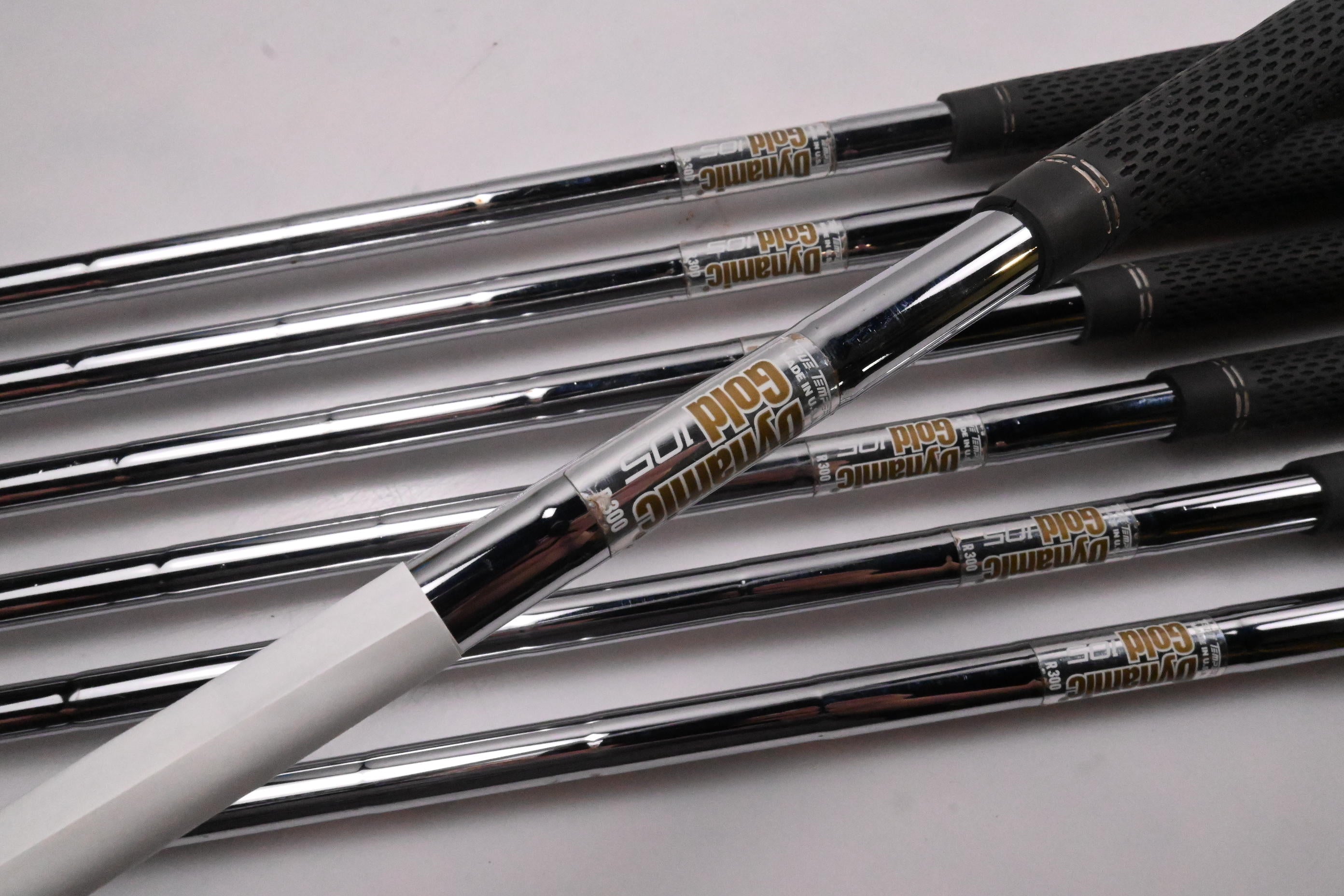 Taylormade P760 Irons / 4-PW / Regular Flex Dynamic Gold 105 R300 Shafts