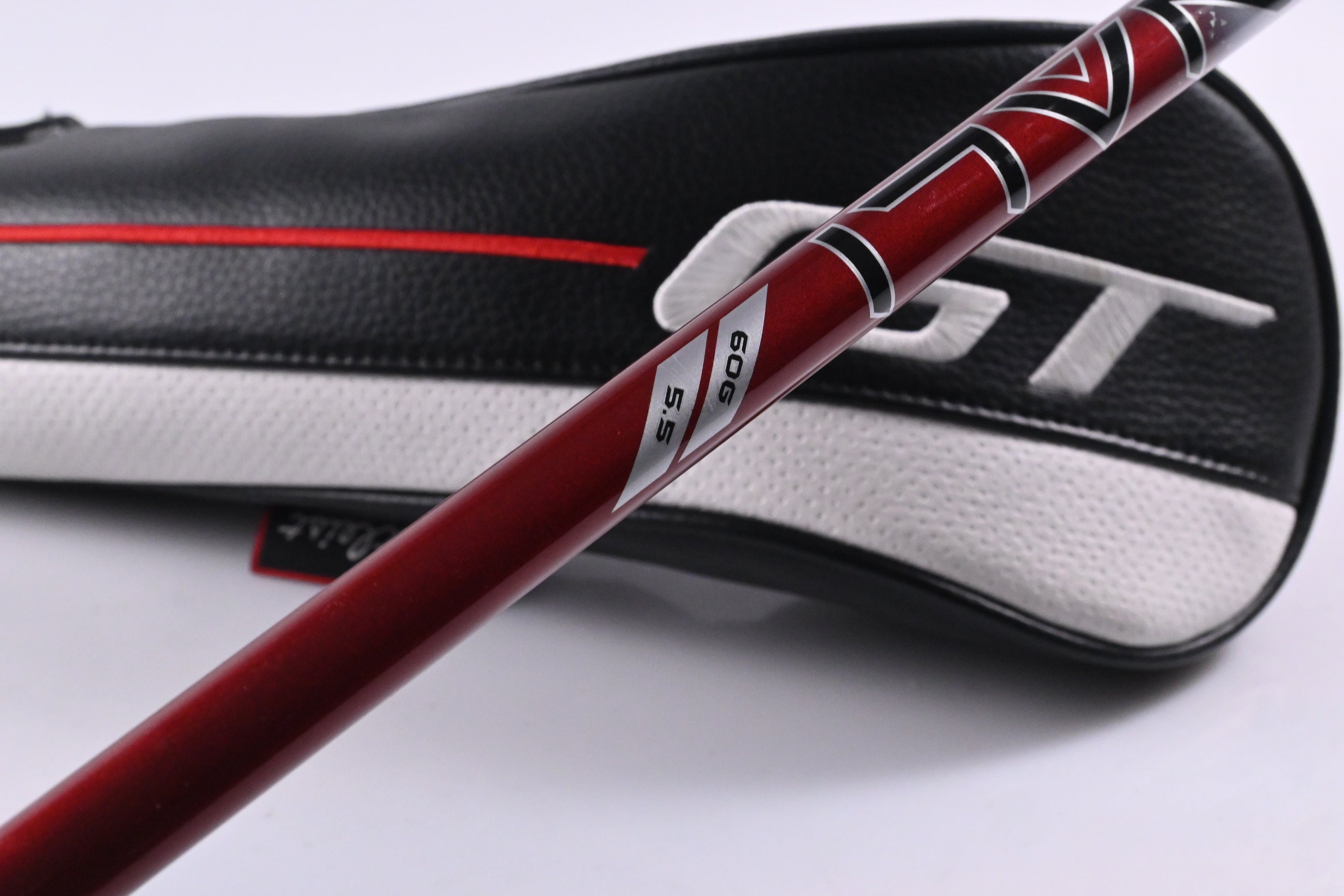 Titleist GT2 #5 Wood / 18 Degree / Regular Flex Project X Denali Red 60 Shaft