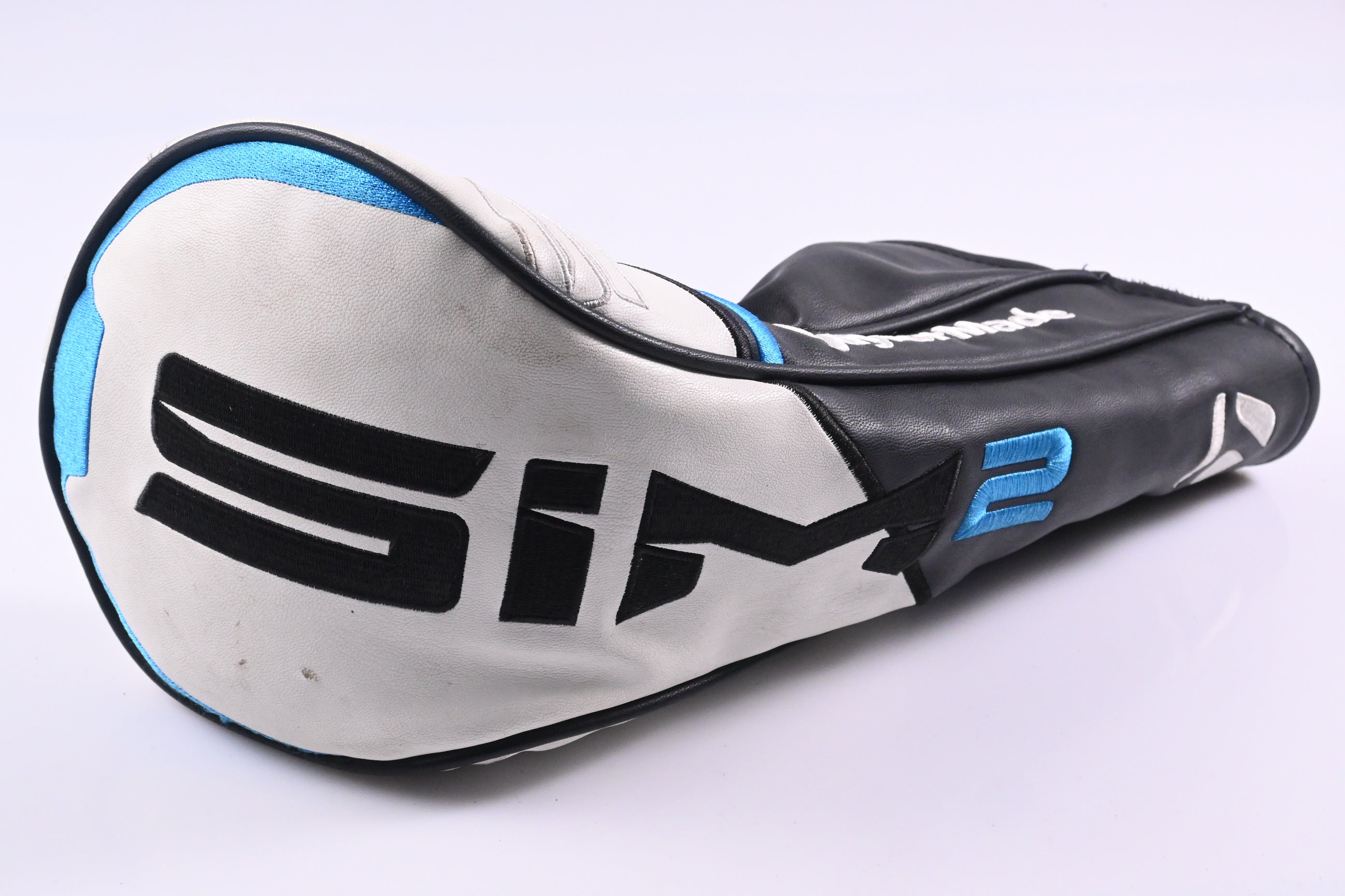 Taylormade SIM2 Max Driver / 10.5 Degree / Regular Flex Ventus Blue 5 Shaft