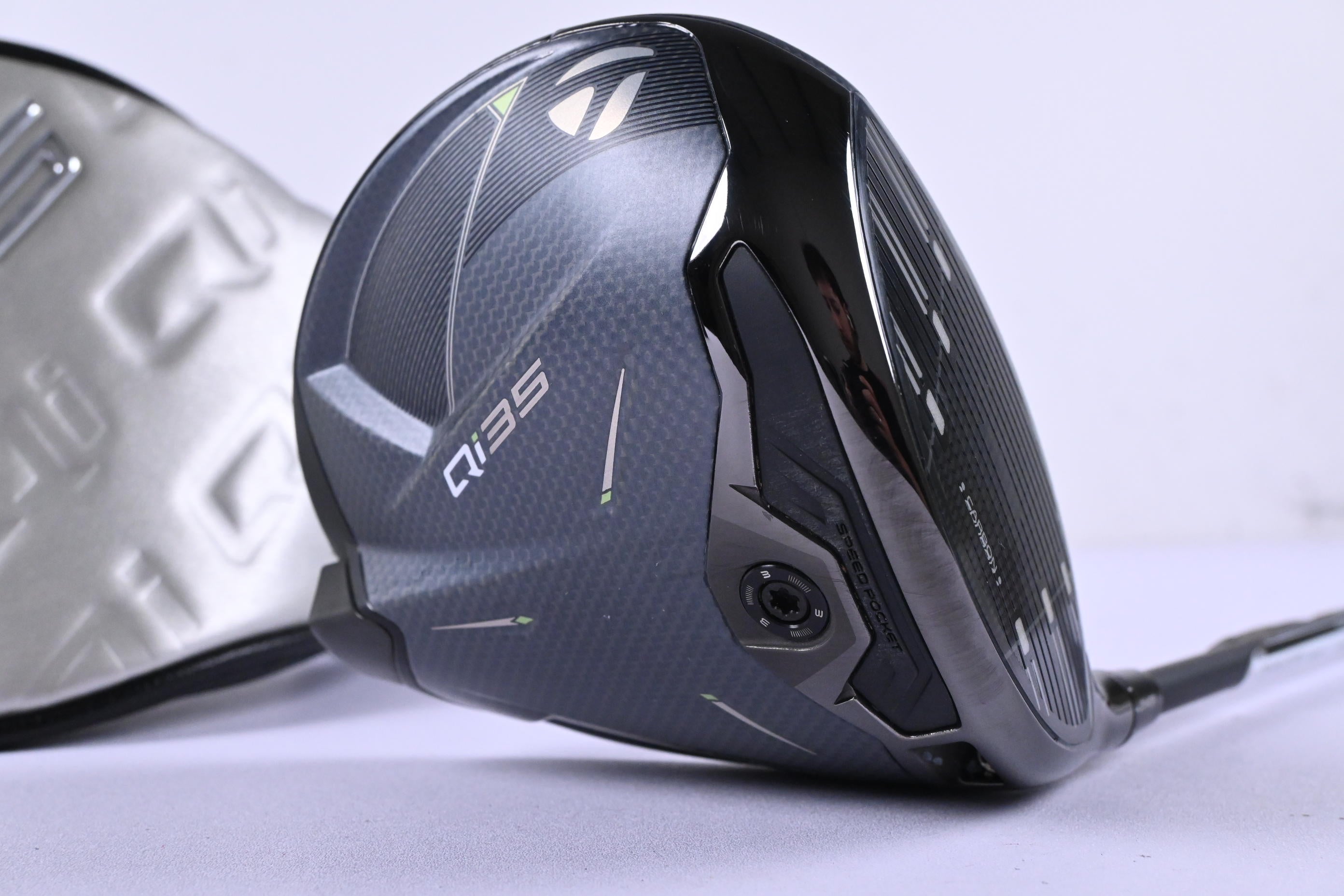 Taylormade Qi35 Driver / 9 Degree / Stiff Flex Kai'li Dark Waves Blue CB 60