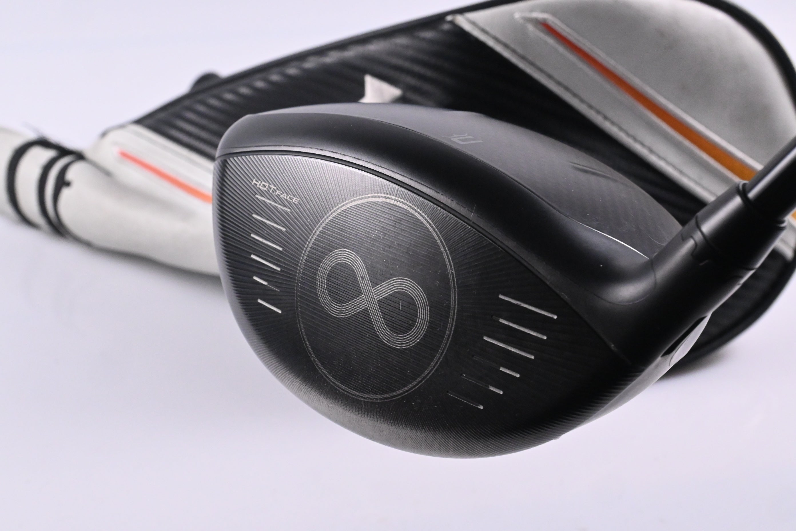 Cobra LTDx LS Driver / 9 Degree / Stiff Flex Accra FX 3.0 260 Shaft