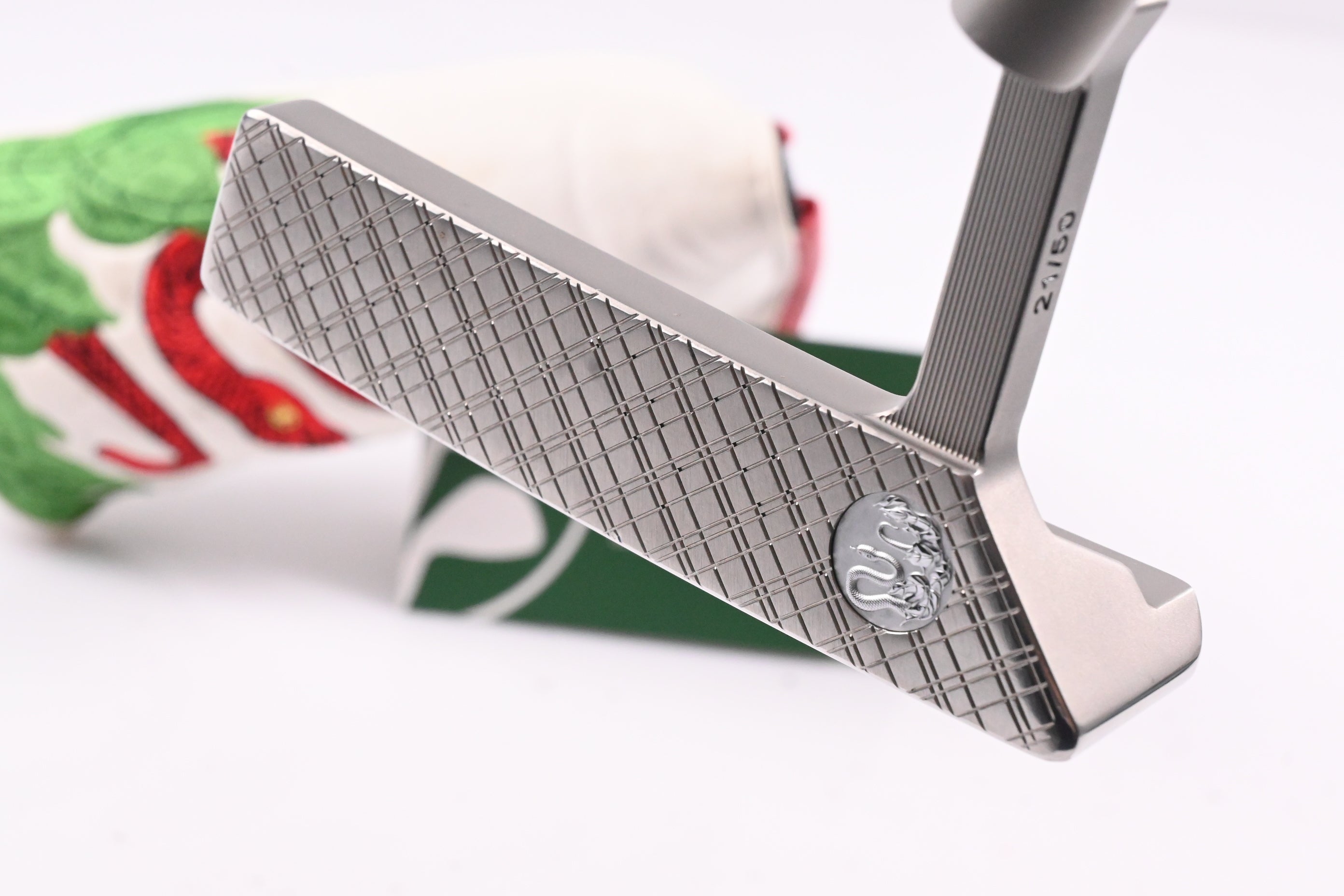 Radius Classic Year Of The Snake Limited Edition Putter / 35 Inch / 21/50