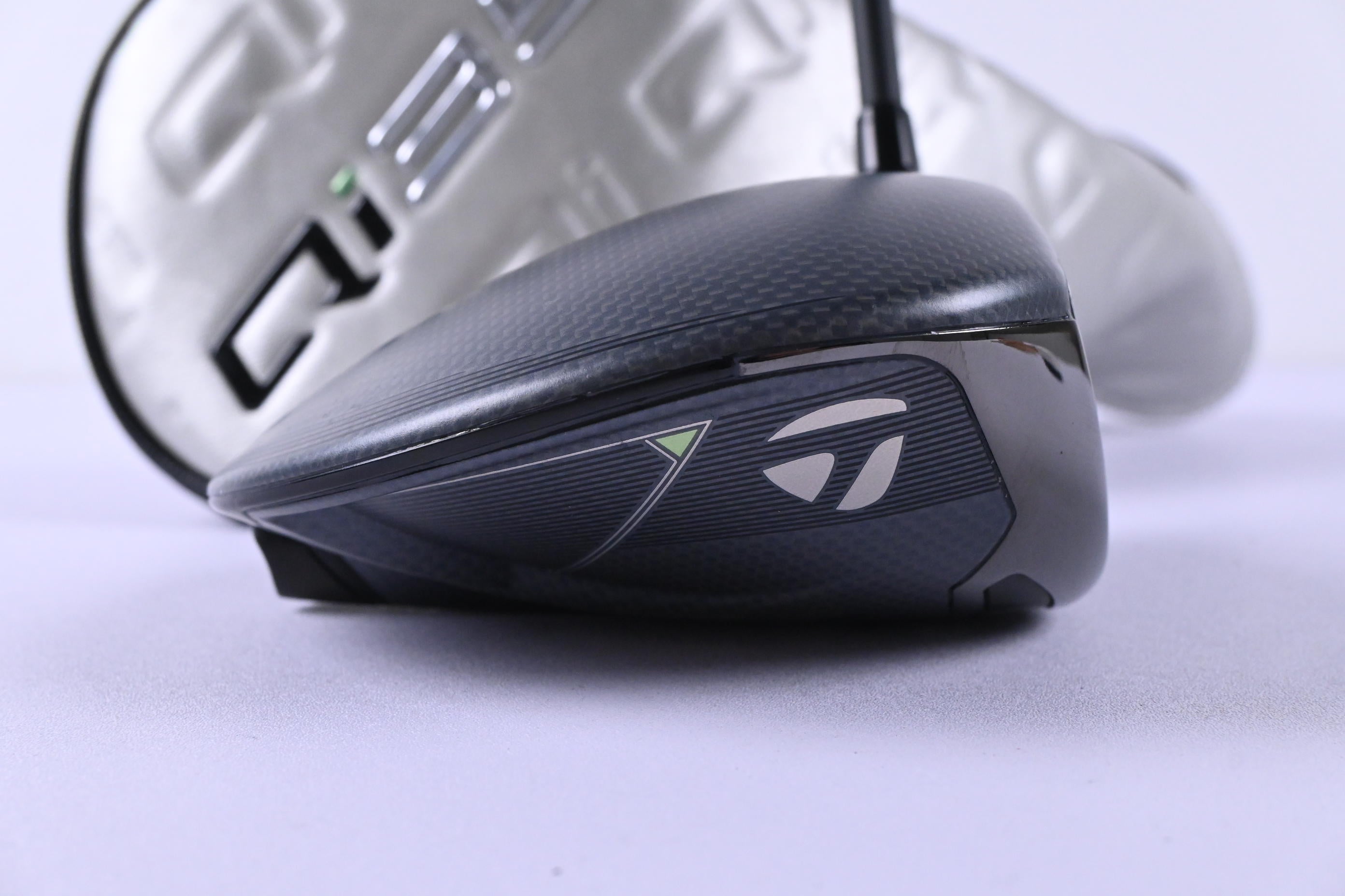 Taylormade Qi35 Driver / 9 Degree / Stiff Flex Kai'li Dark Waves Blue CB 60