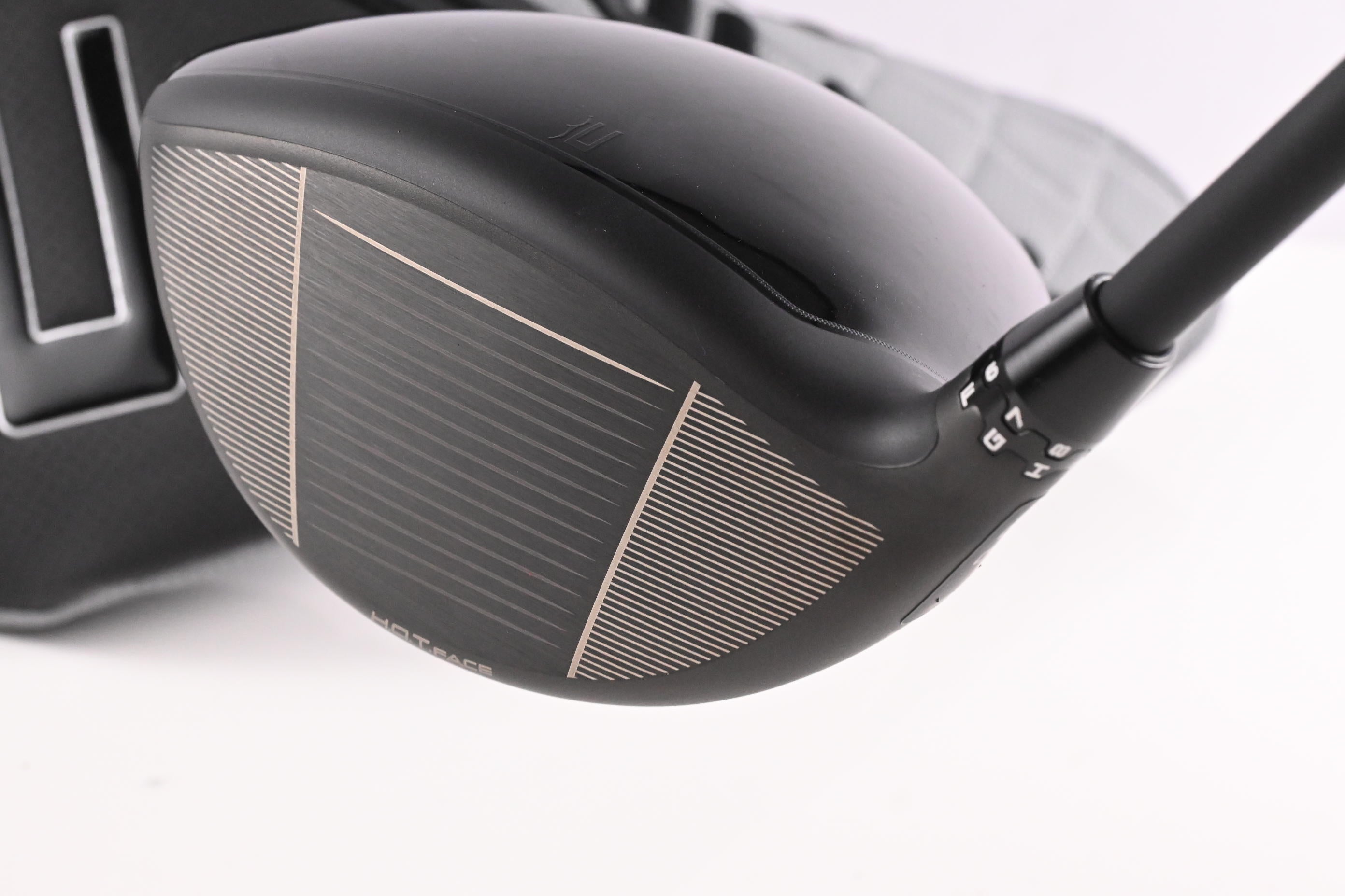 Cobra OPTM X Driver / 9 Degree / Regular Flex Kai`li Dark Waves Blue 60 Shaft