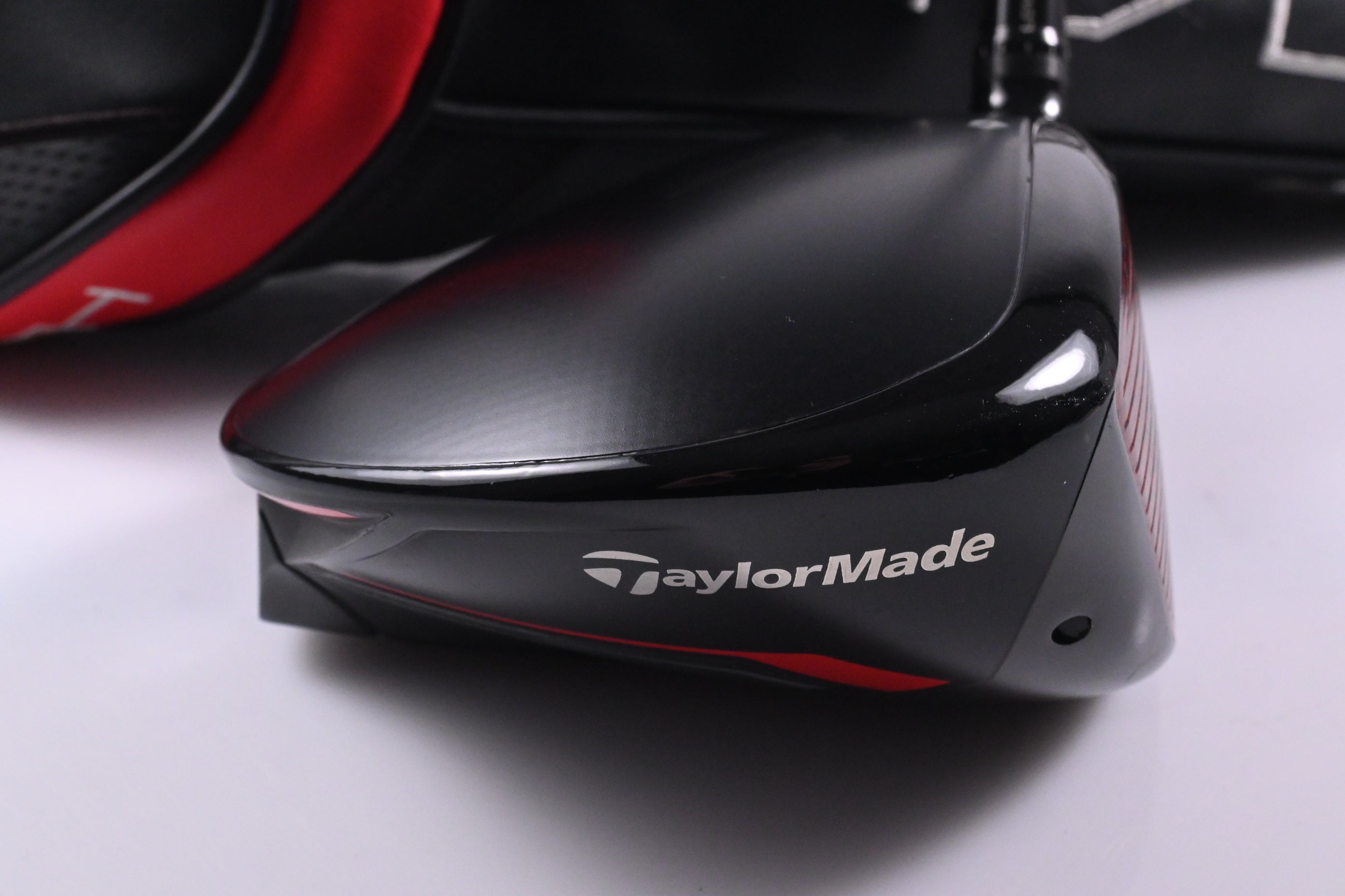 Taylormade Stealth Driver / 9 Degree / Stiff Flex Fujikura Air Speeder 45 Shaft