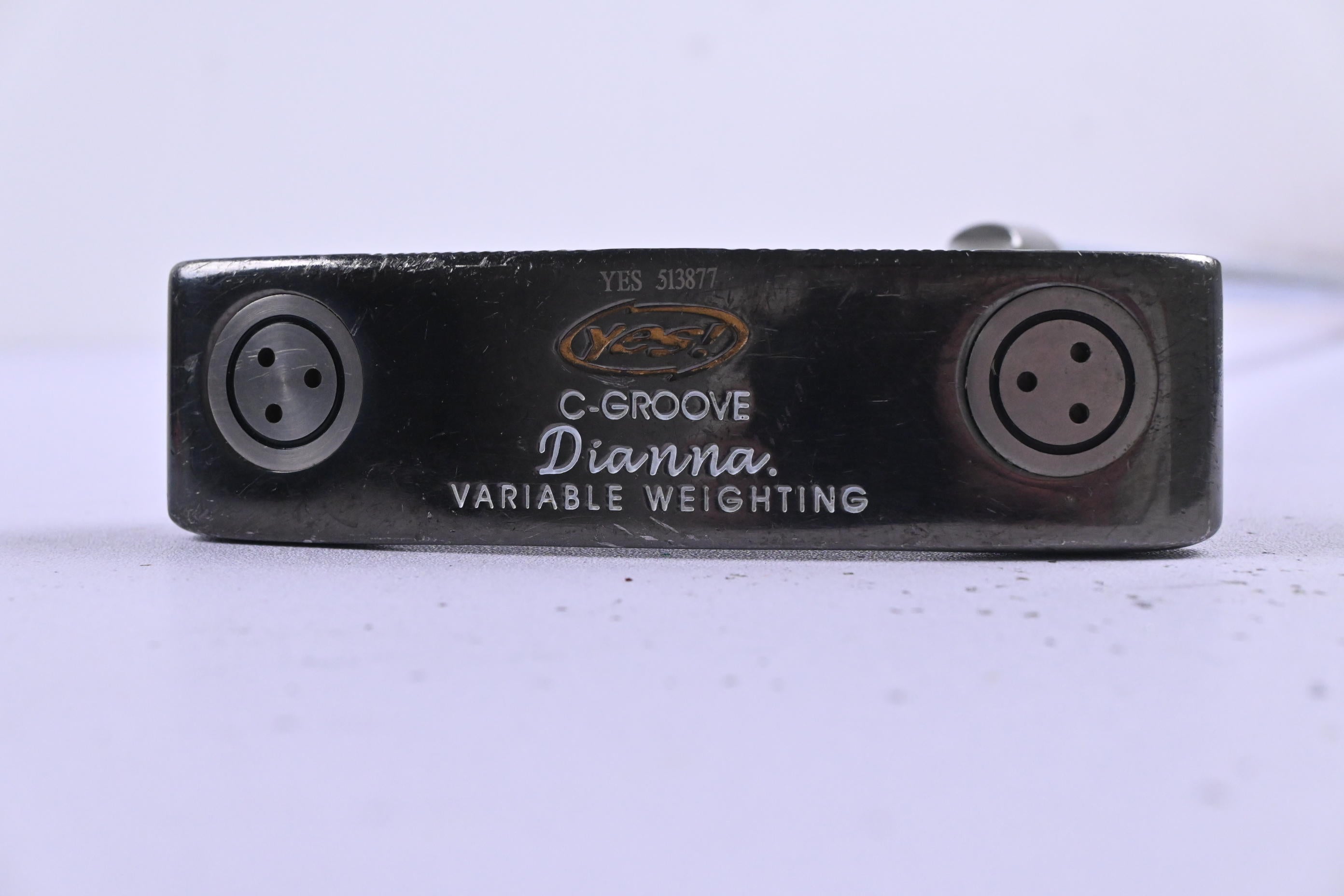 Yes! C-Groove Dianna Putter / 34 Inch