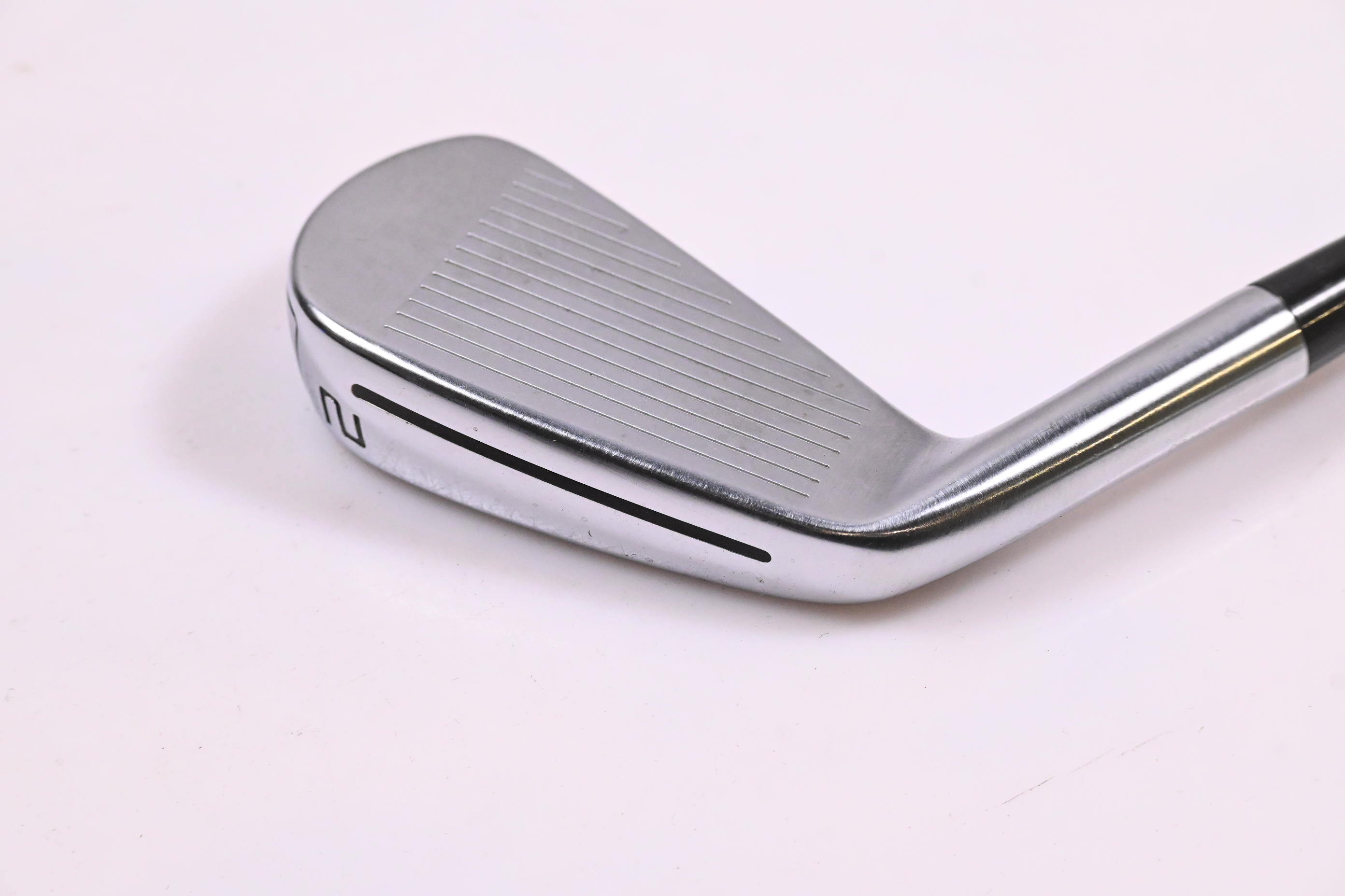 Taylormade P790 UDI 2019 #2 Iron / 17 Degree / Regular Flex Dynamic Gold 105