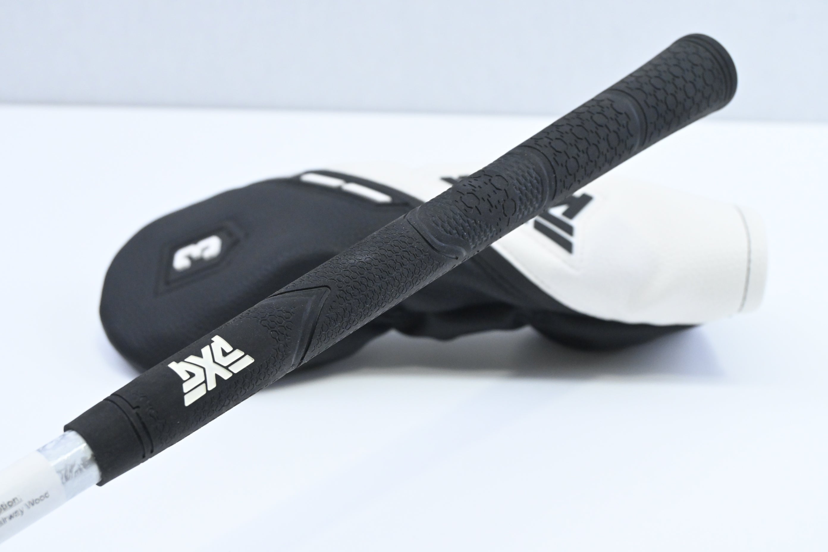 Left Hand PXG Lightning #3 Wood / 15 Degree / Regular Flex Denali Red 60