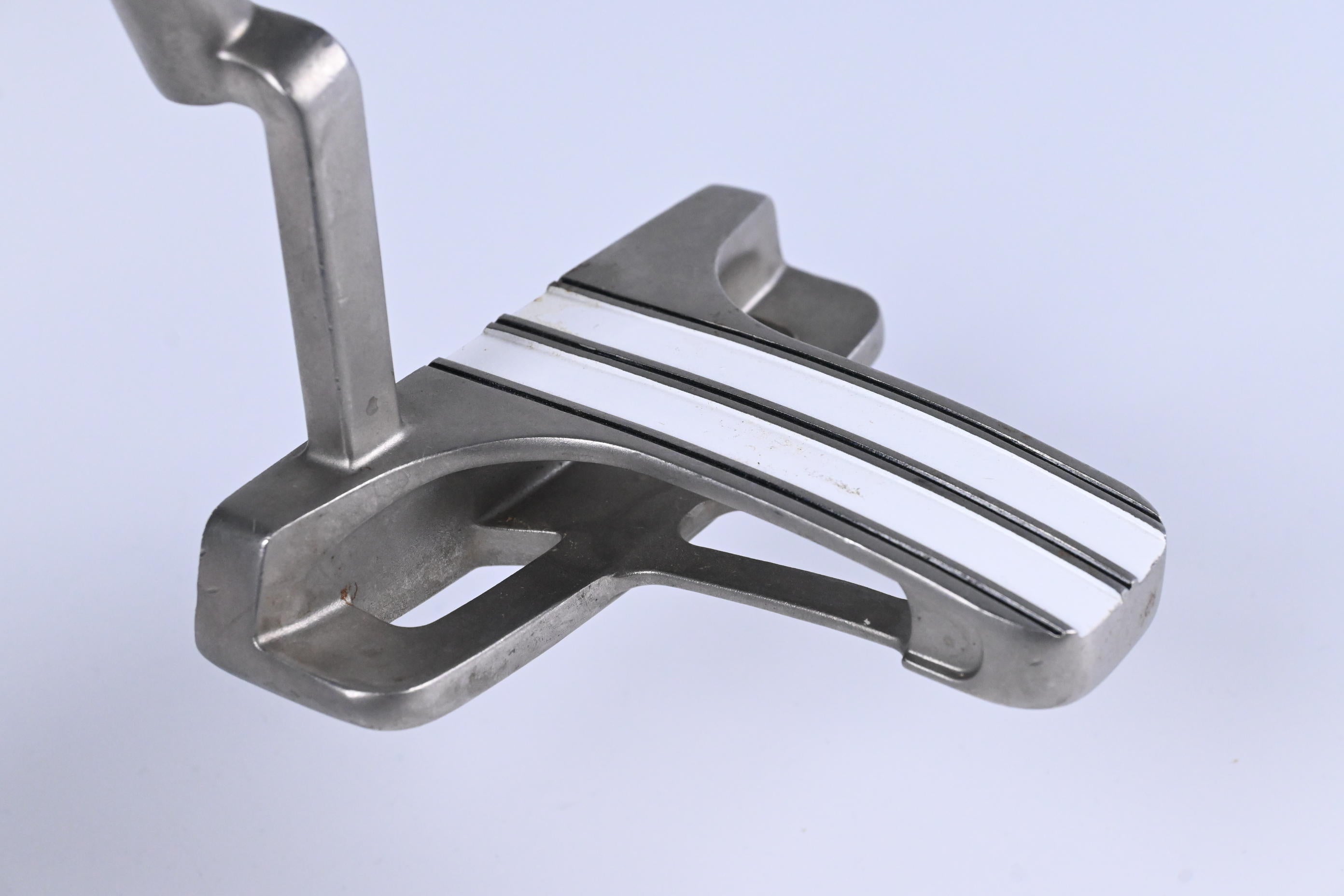 Odyssey White Hot XG Marxman Blade Putter / 35.5 Inch