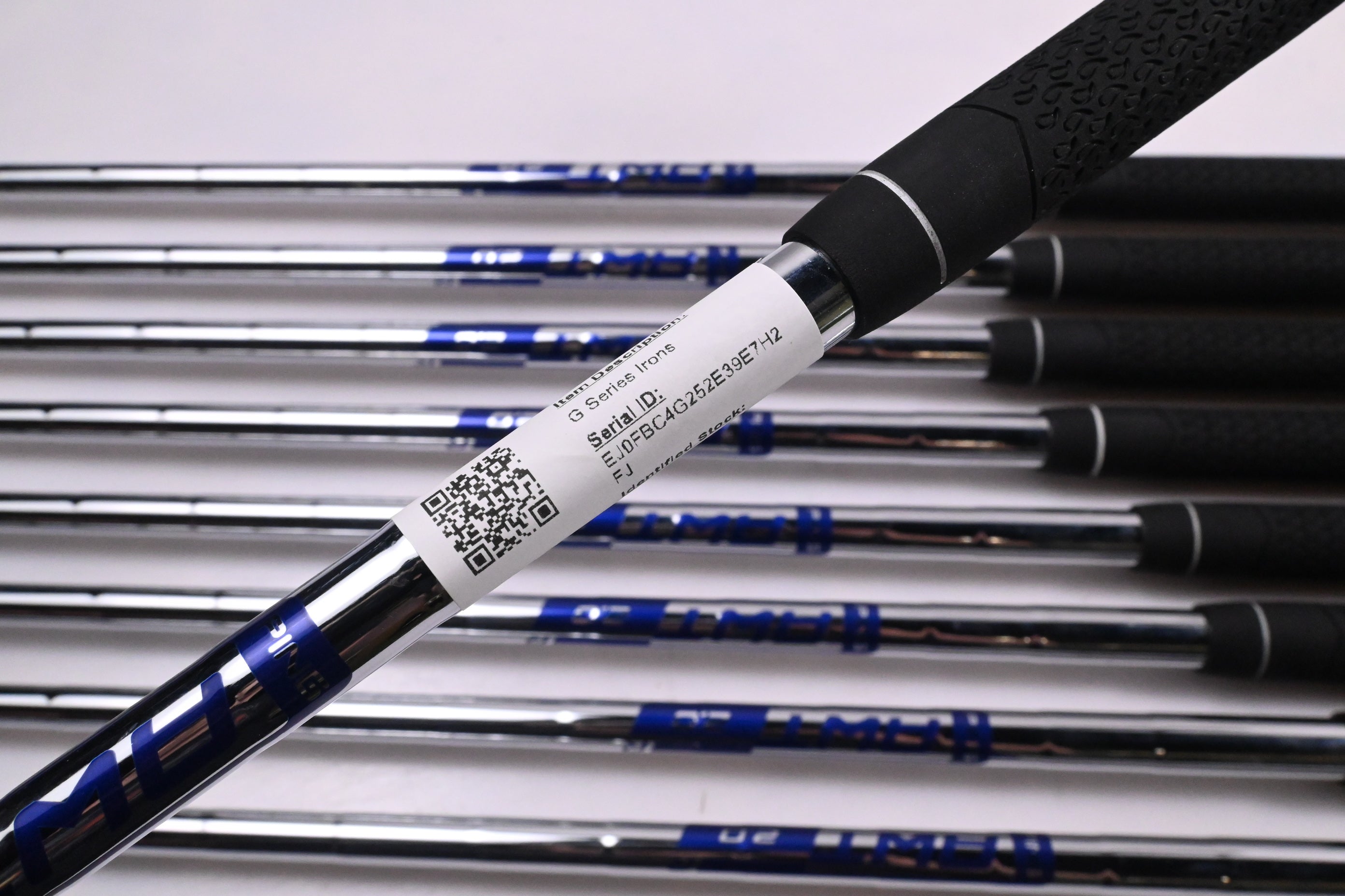 Ping G Series Irons / 4-PW+UW+SW / Blue Dot / Regular Flex Ping AWT 2.0
