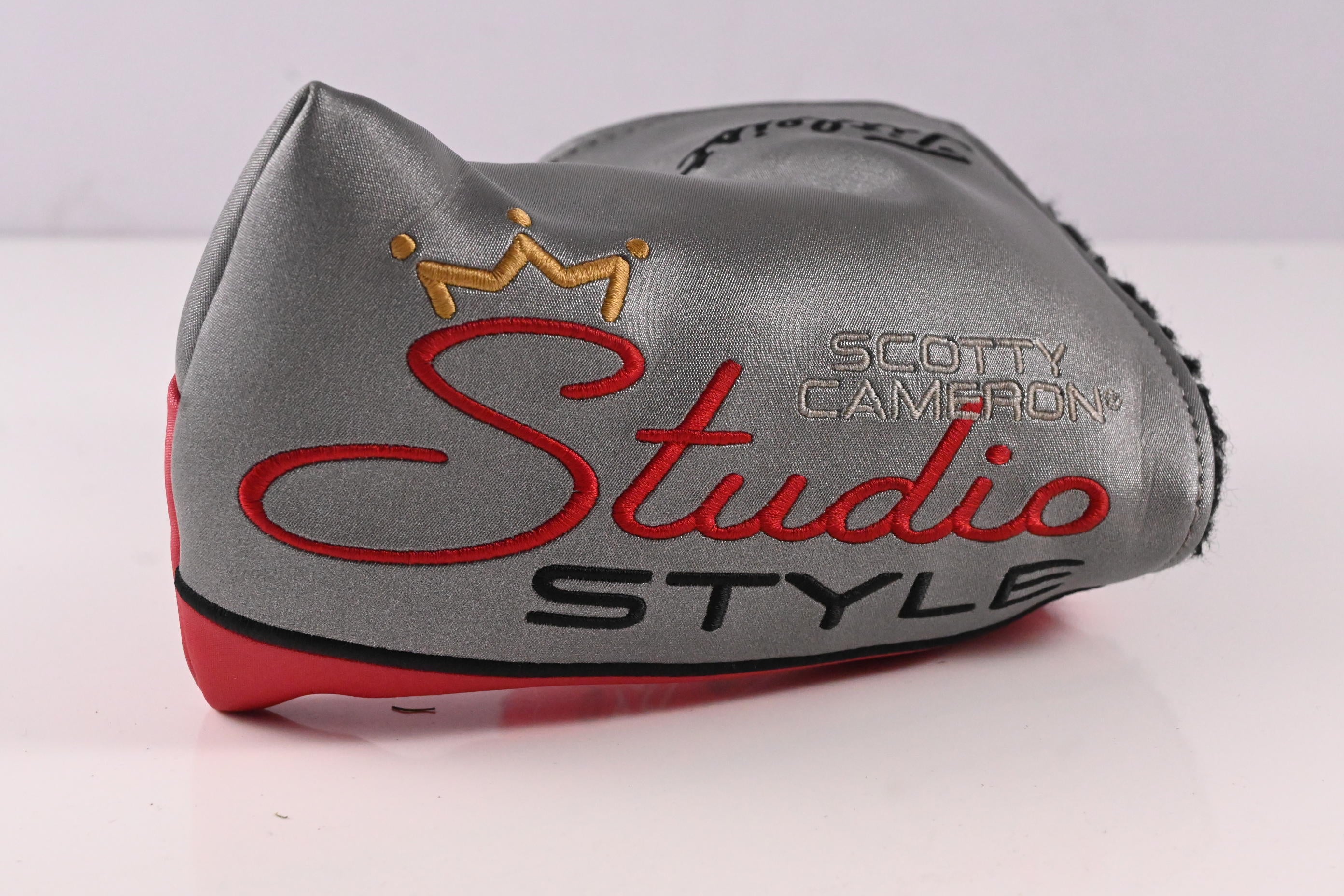 Scotty Cameron 2025 Studio Style Squareback Putter / 34 Inch