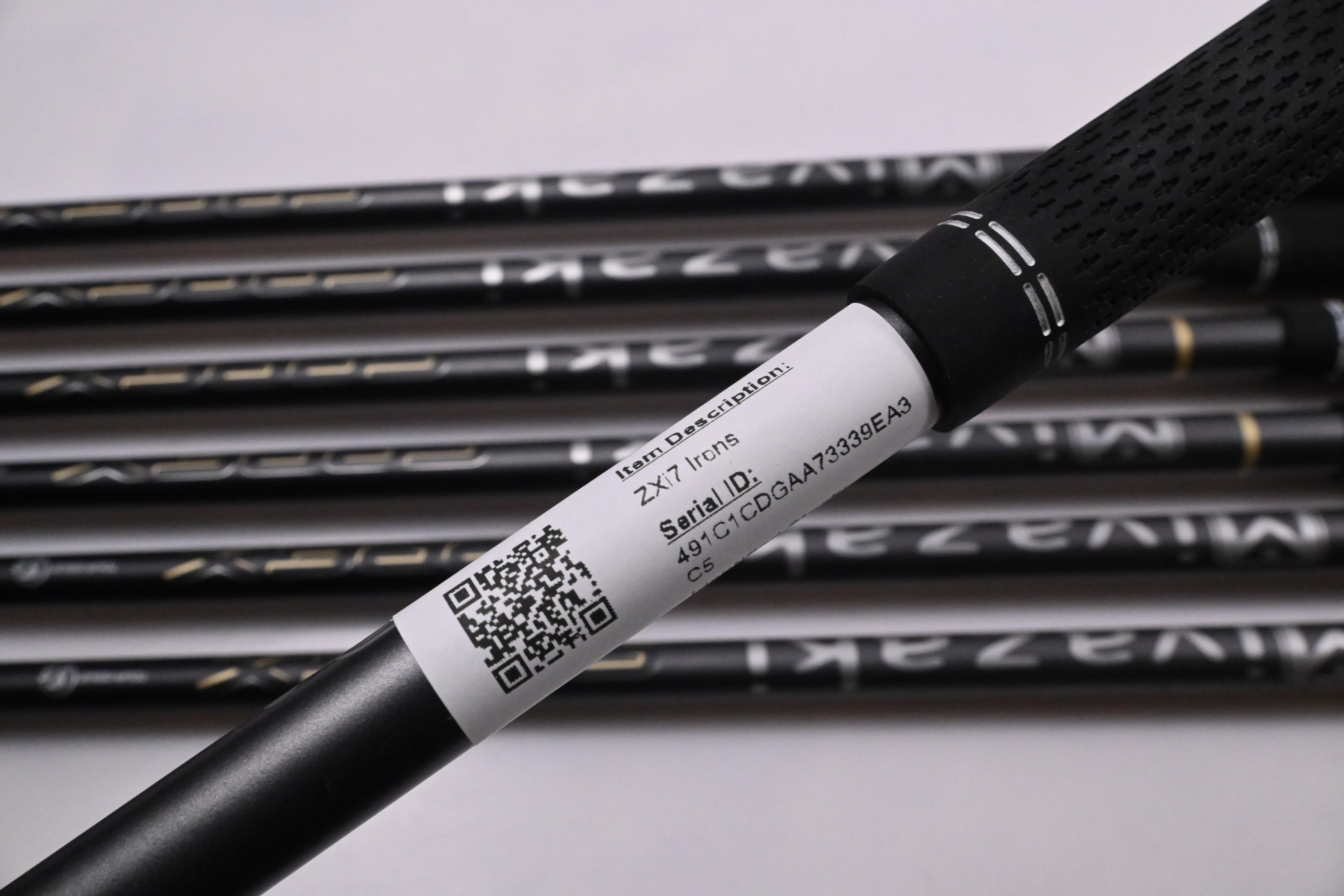 Left Hand Srixon ZXi7 Irons / 4-PW / Stiff Flex Miyazaki CodeX 8 Shaft