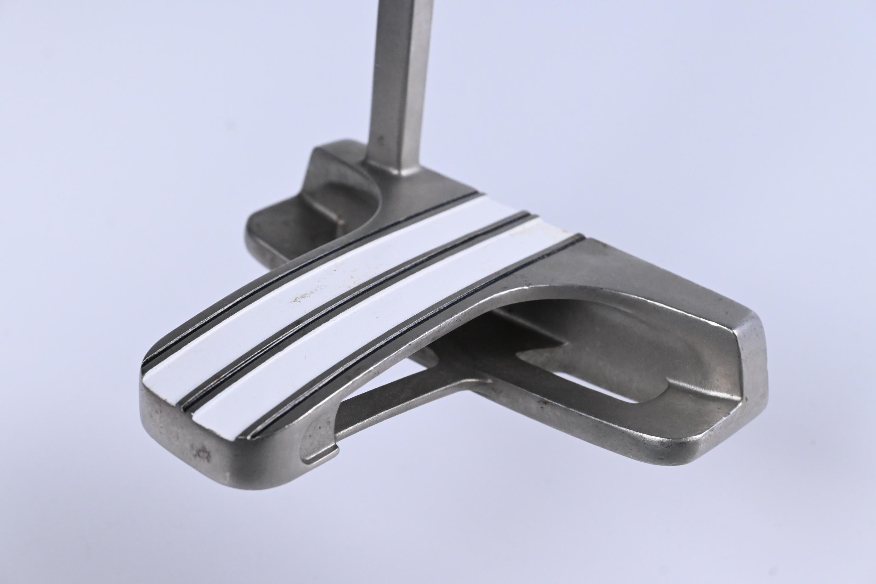 Odyssey White Hot XG Marxman Blade Putter / 35.5 Inch