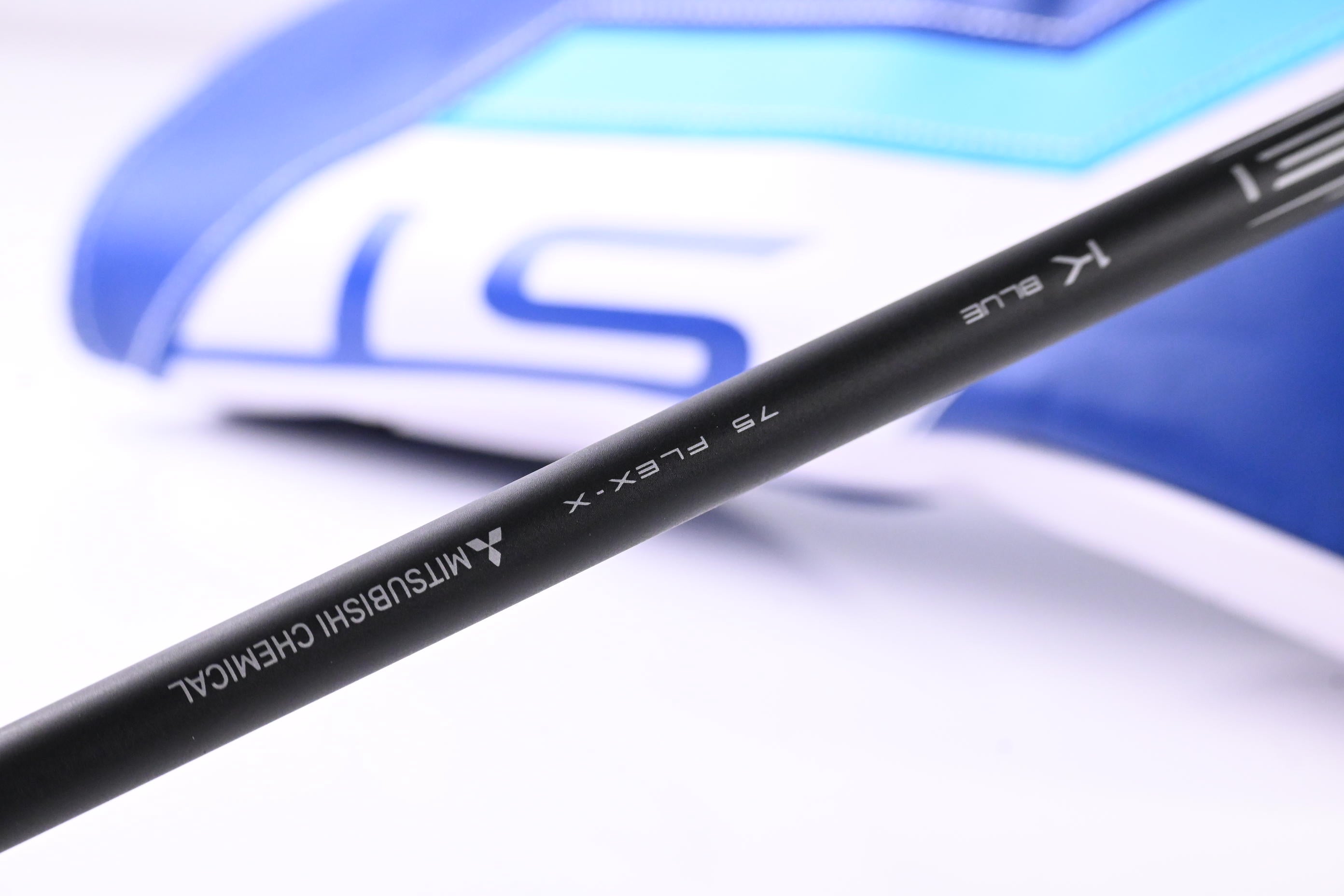 Mizuno ST-Max 230 Driver / 9.5 Degree / X-Flex Tensei 1K Blue 75 Shaft
