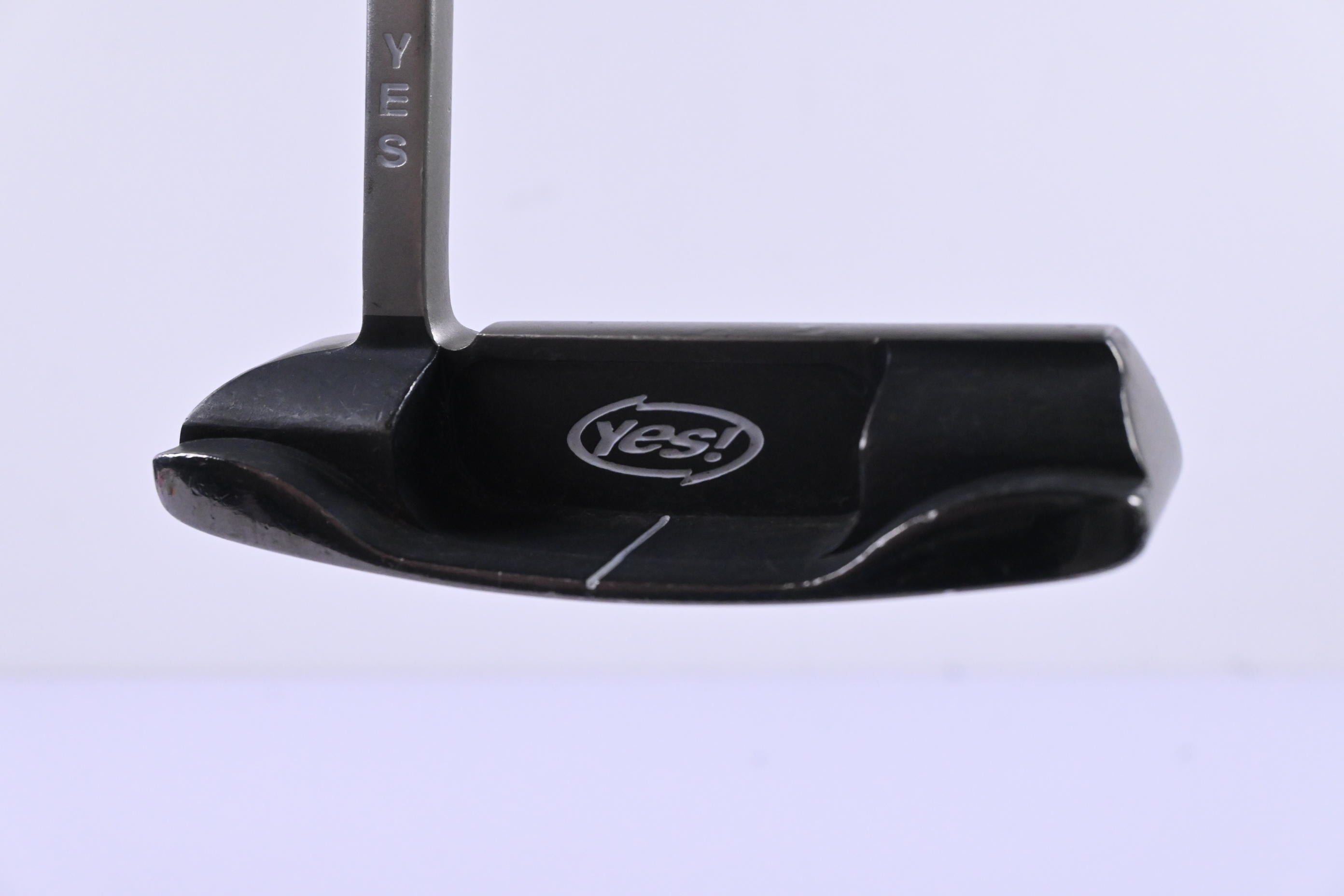 Yes! C-Groove Dianna Putter / 34 Inch