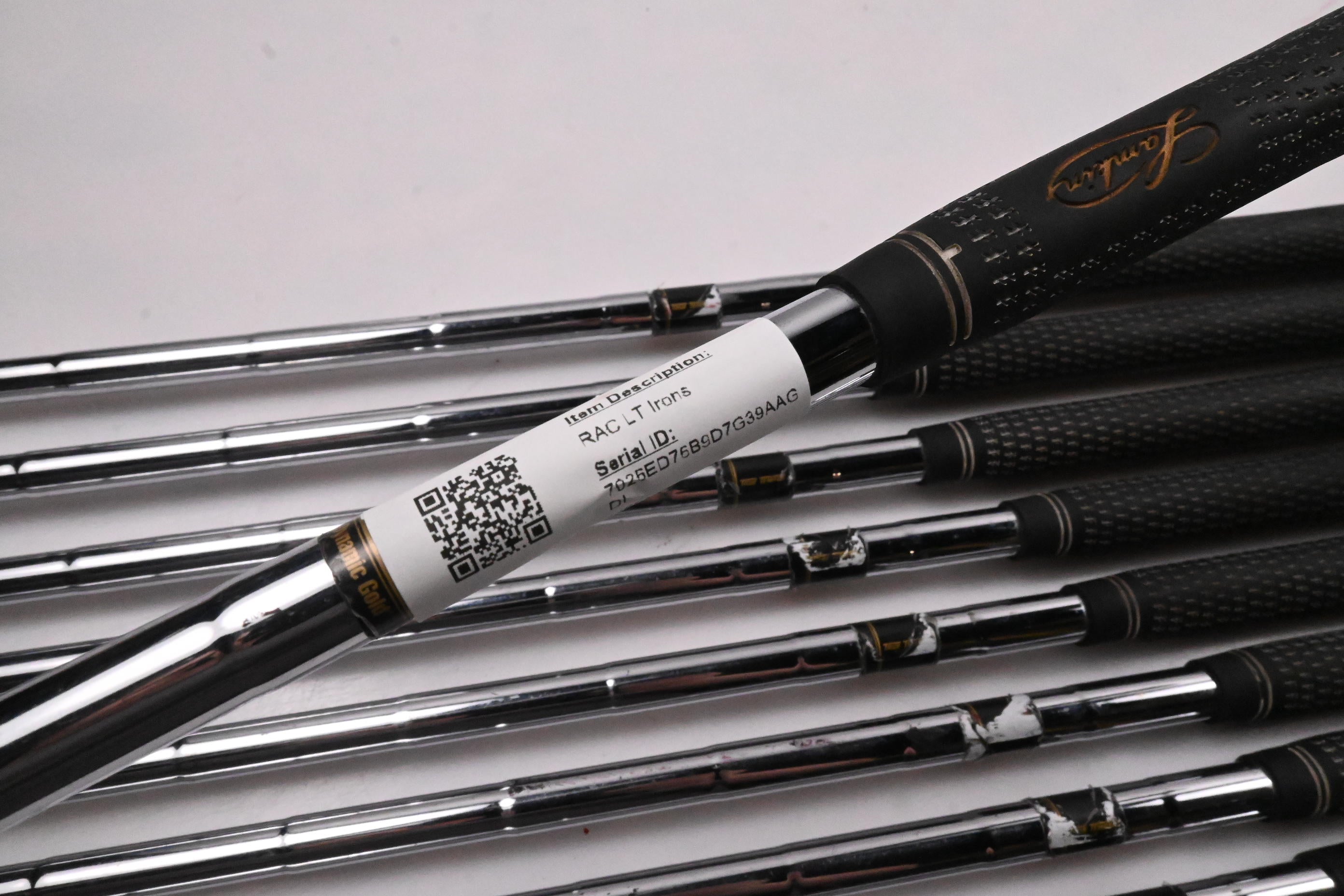 Taylormade RAC LT Irons / 3-PW+SW / Regular Flex Dynamic Gold R300 Shafts