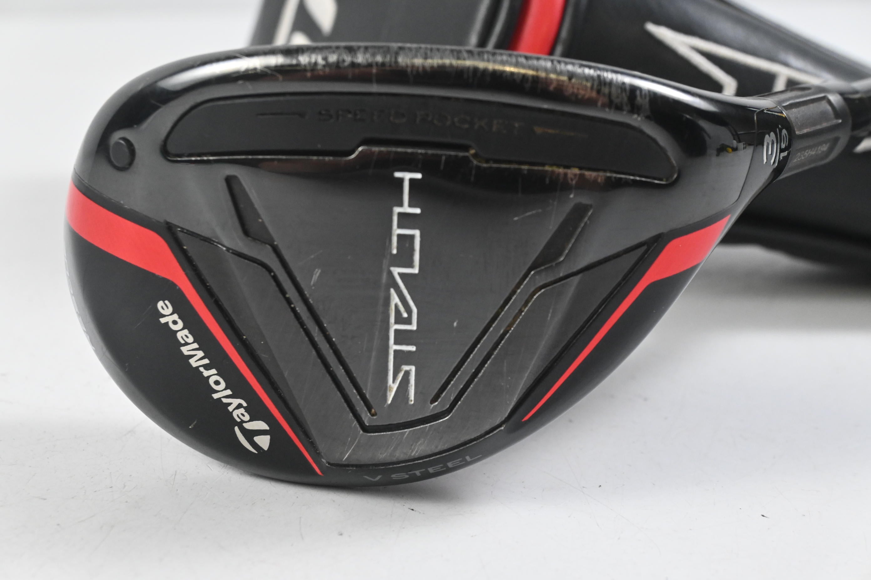 Taylormade Stealth #3 Hybrid / 19 Degree / Regular Flex Fujikura Ventus Red 6