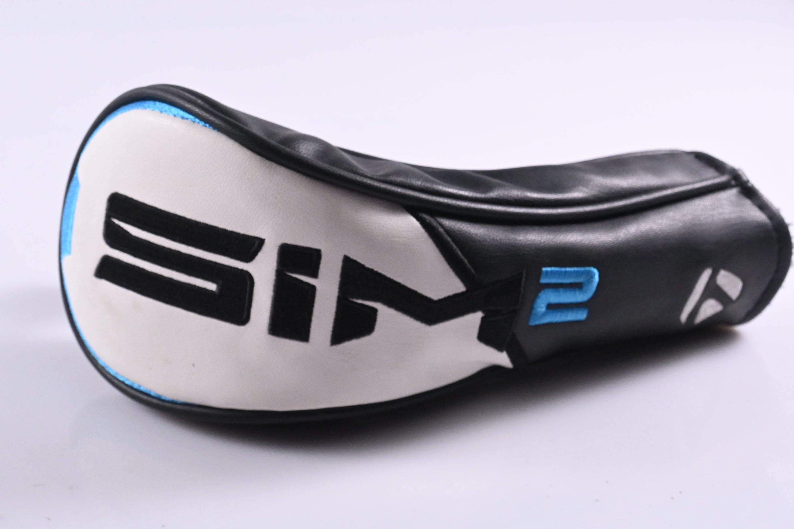 Taylormade SIM2 Max #4 Hybrid / 22 Degree / Regular Flex Fujikura Ventus Blue 6