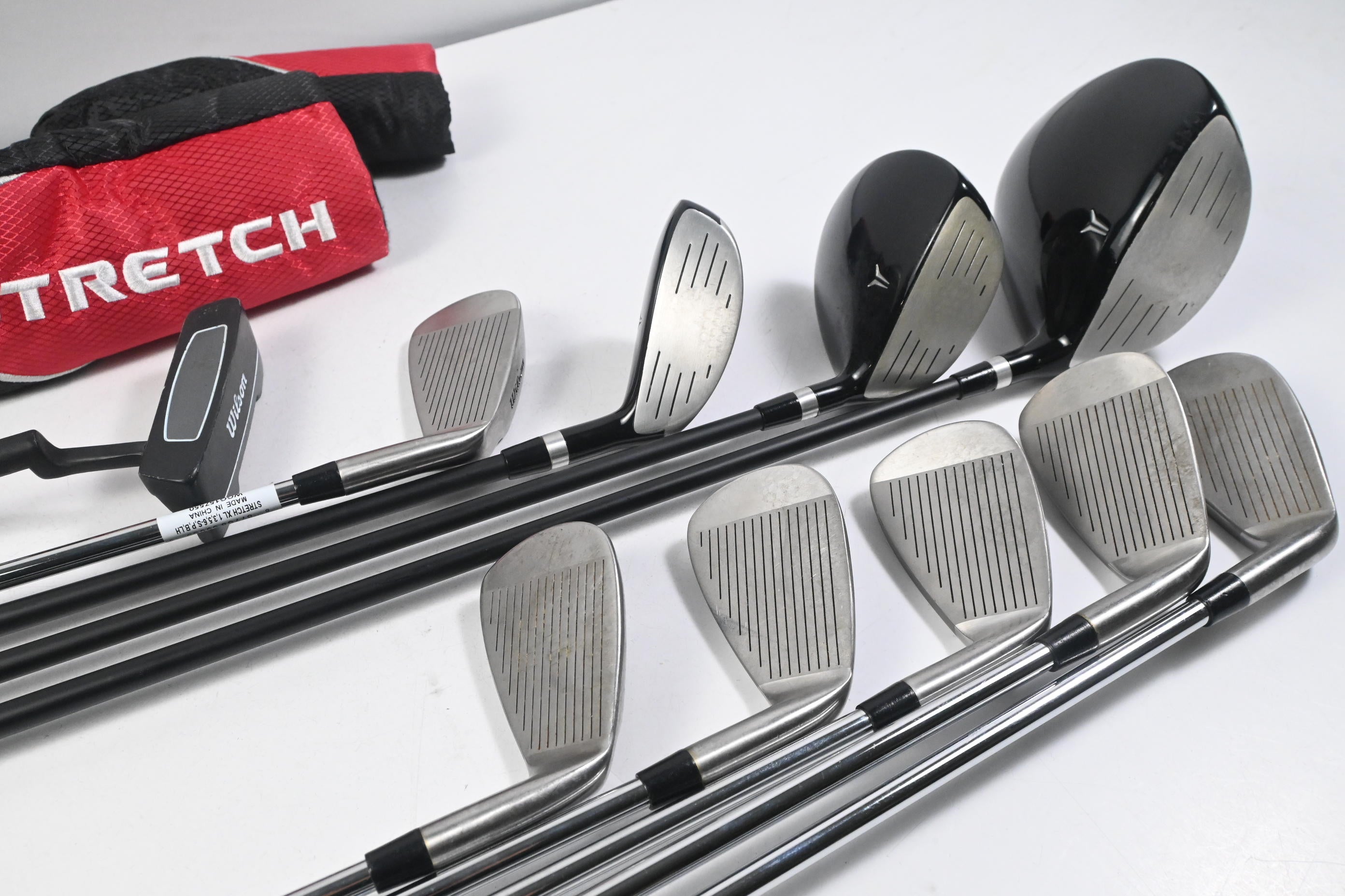Left Hand Wilson Stretch Package Set / Woods, Irons, Putter, Bag