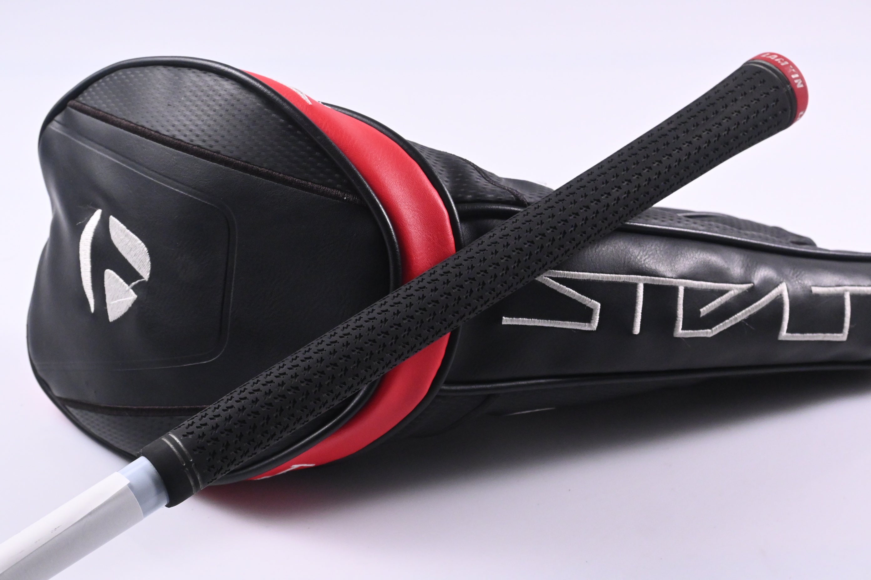 Taylormade Stealth Driver / 9 Degree / Stiff Flex Fujikura Air Speeder 45 Shaft