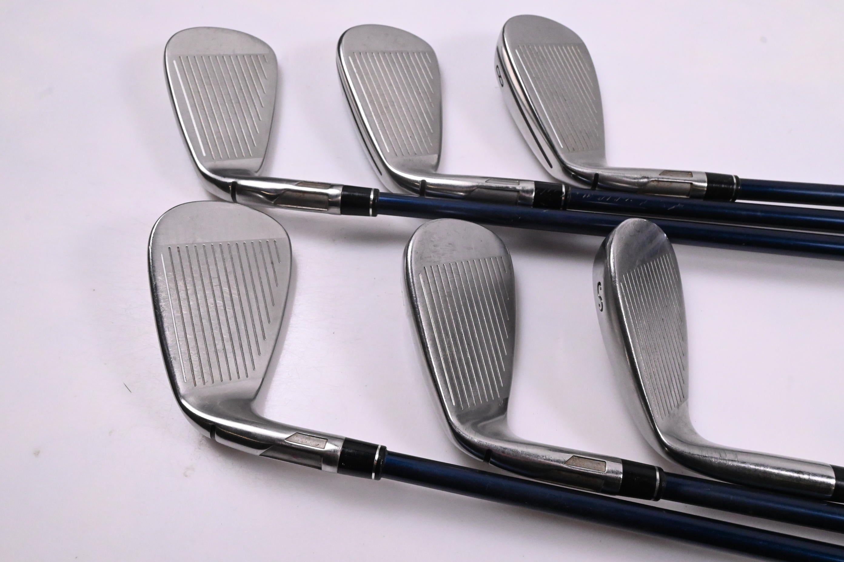 Taylormade SIM2 Max Irons / 6-PW+SW / Senior Flex Ventus Blue 5 Shafts