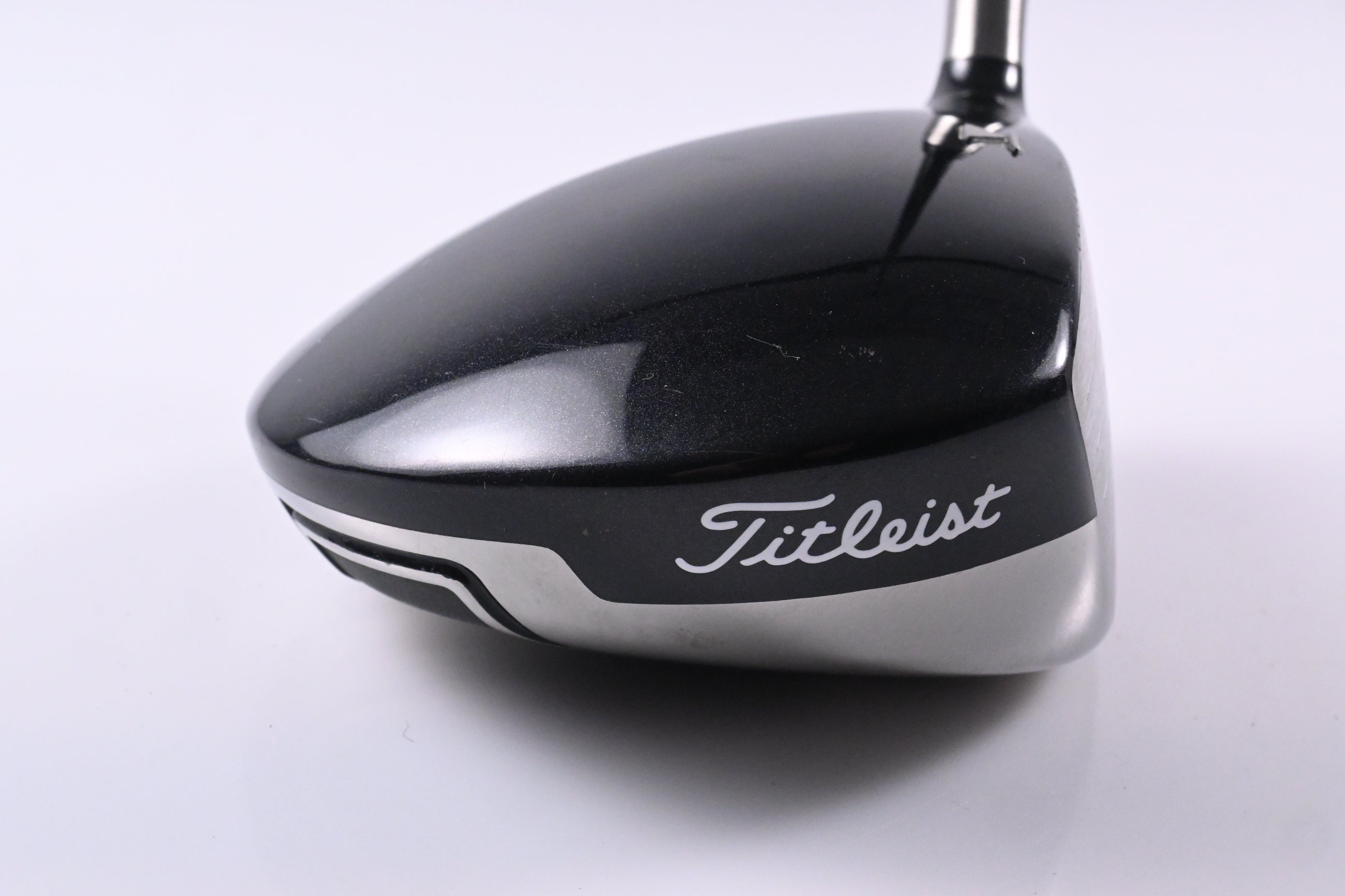 Titleist 909 D3 Driver / 10.5 Degree / Regular Flex Aldila Voodoo Shaft
