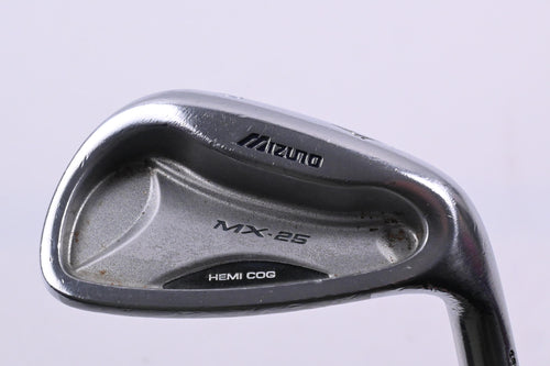 Mizuno MX-25 Pitching Wedge / 46 Degree / Regular Flex Dynamic Gold 95 R300 Shaft