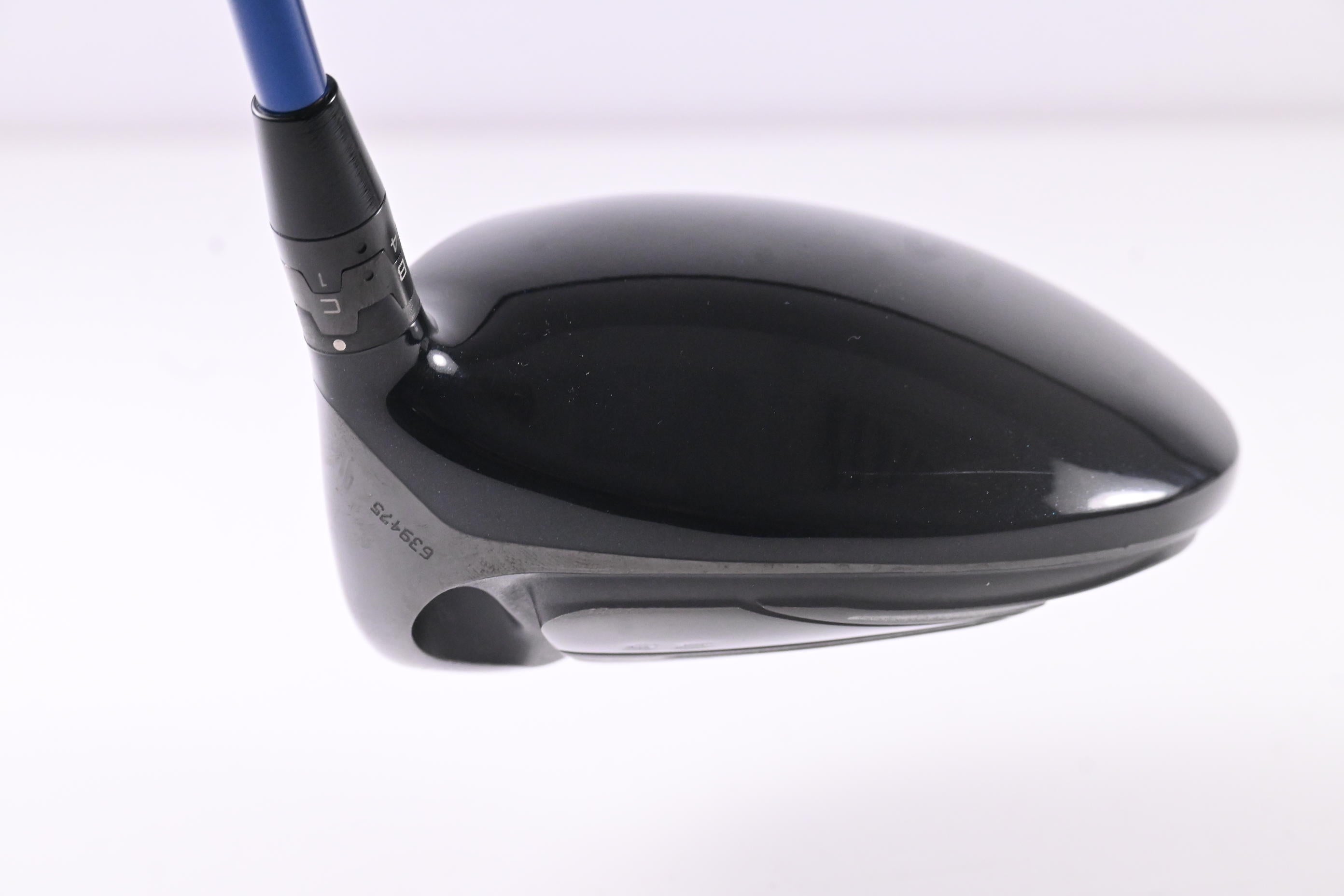 Titleist 915 D3 Driver / 9.5 Degree / X-Flex Flex Project X 76 Shaft