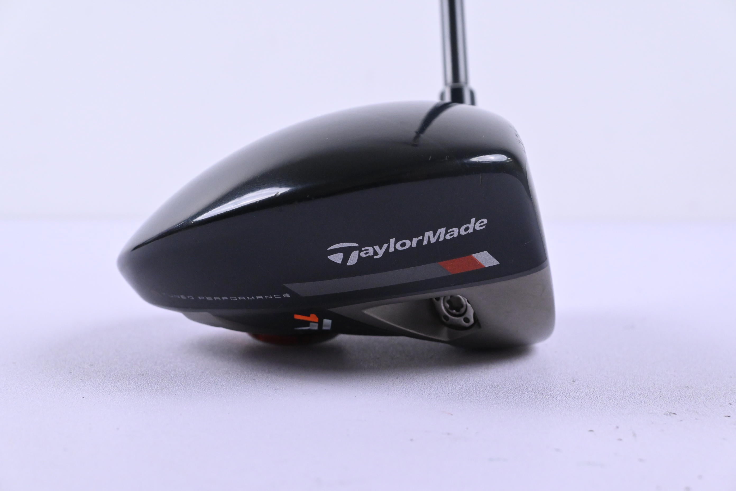 Taylormade R1 Black Driver / 10.5 Degree / Stiff Flex Aldila RIP Phenom 55 Shaft