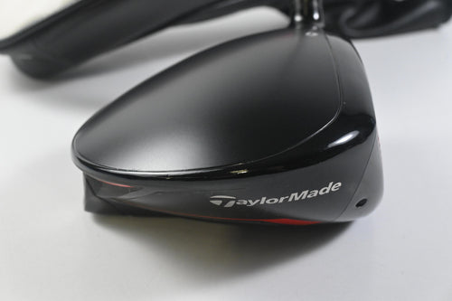 Taylormade Stealth Driver / 8 Degree / Stiff Flex Fujikura Speeder NX TCS 50