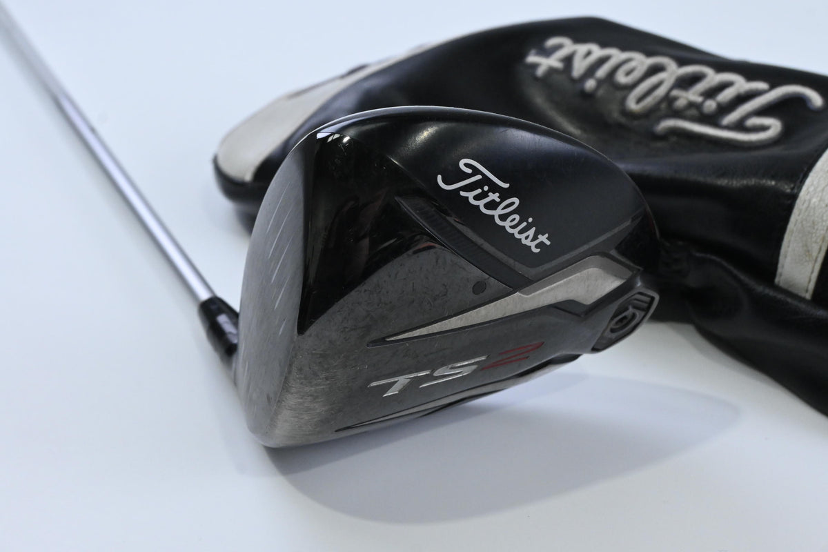 Left Hand Titleist TS2 Driver / 10.5 Degree / Regular Flex Fubuki MV Series 45